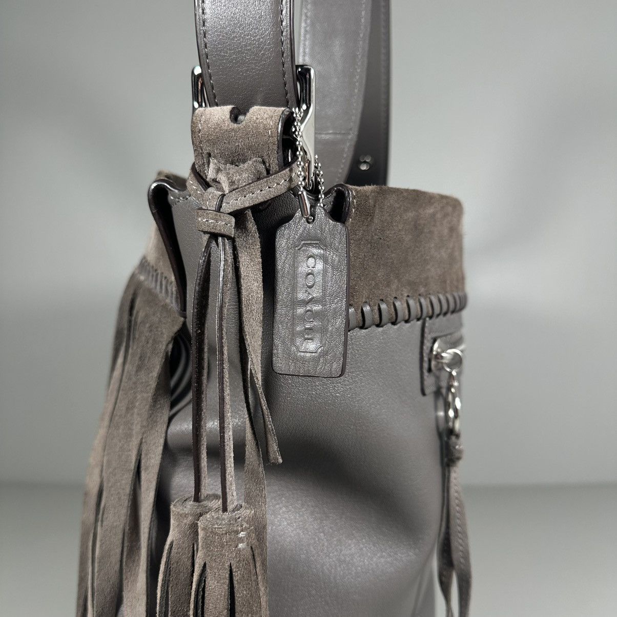Coach COACH Fringe Trimmed Brownish Grey Leather Bucket Bag Size ONE SIZE - 4 Thumbnail