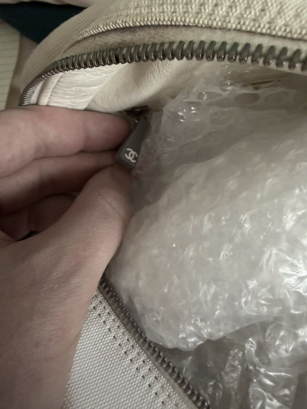 Chanel Chanel White Bowling Mini Handbang Size ONE SIZE - 8 Thumbnail