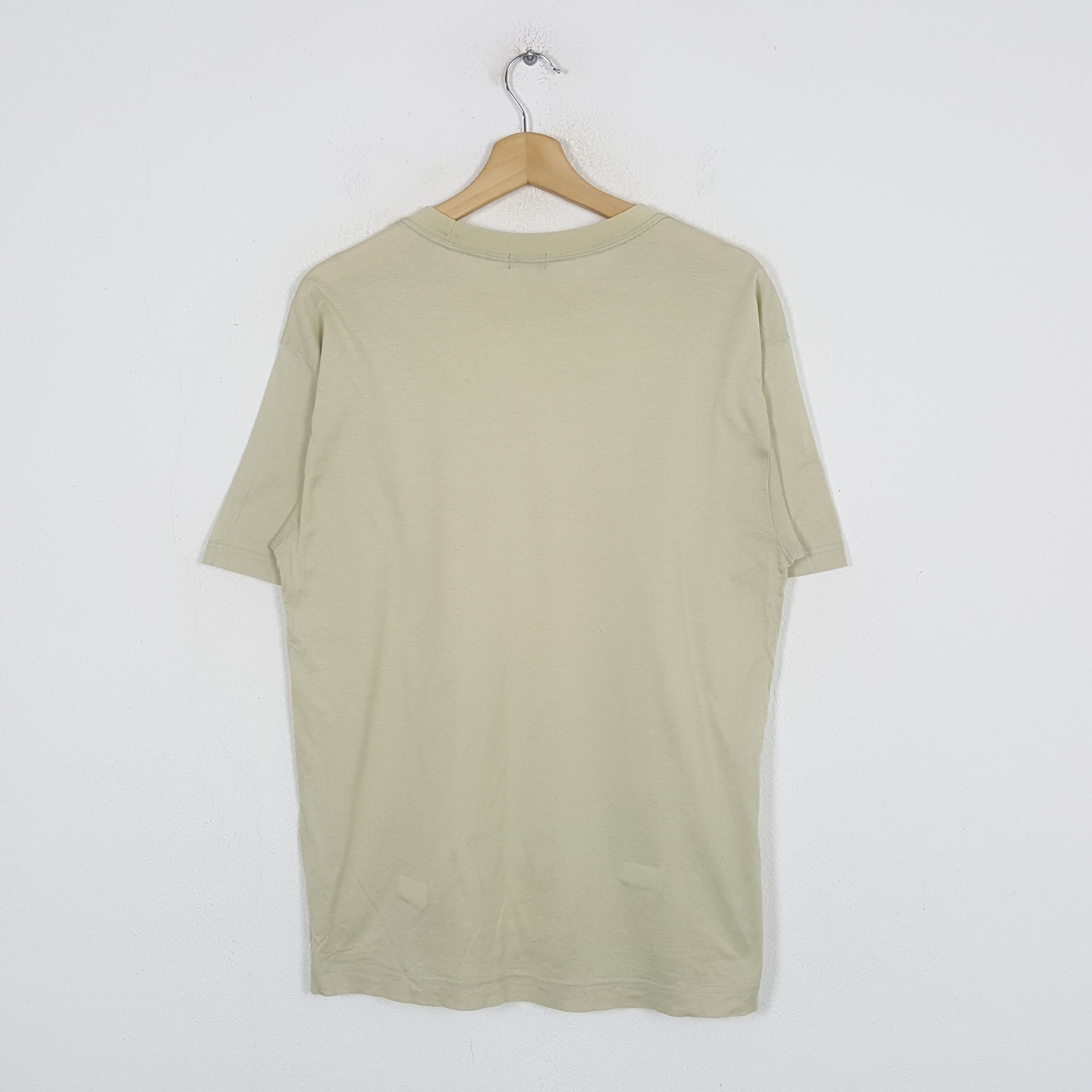 Celine × Vintage Vintage Celine Italian Fashion Brand T-Shirt Size US M / EU 48-50 / 2 - 3 Thumbnail