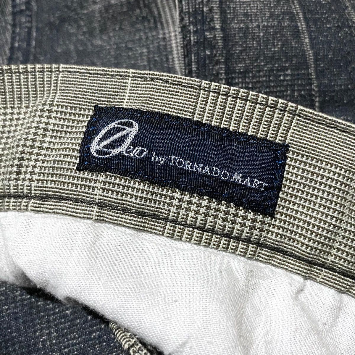 If Six Was Nine × Le Grande Bleu (L.G.B.) × Tornado Mart CRAZY❤️‍🔥TORNADO MART GRADIENT JEANS Size US 31 - 7 Thumbnail