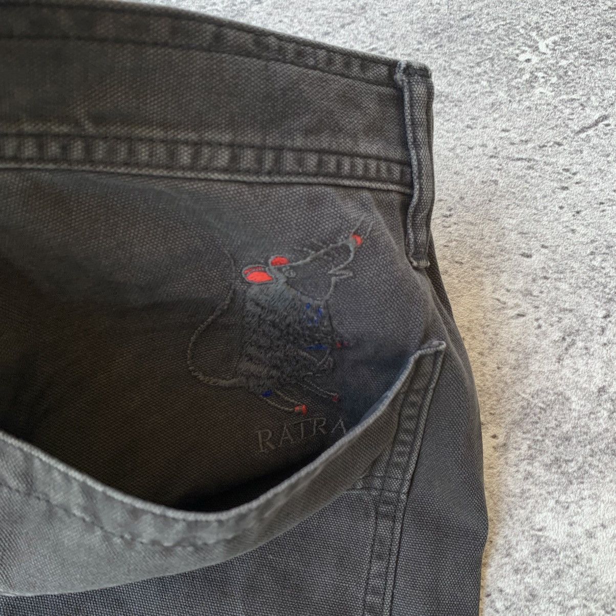 Undercover Rare🔥 Undercover SS03 “CULT FIGURE” Denim Size US 31 - 8 Thumbnail