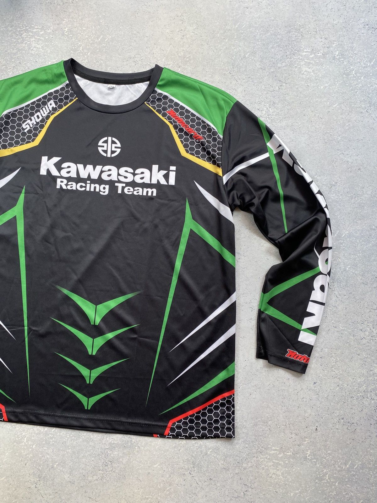Formula 1 Kawasaki Motorcycle Racing Team Men's T-shirt Size XL Size US XL / EU 56 / 4 - 5 Thumbnail