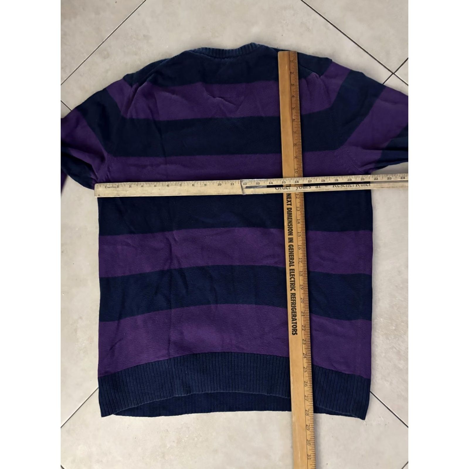 American Eagle Outfitters VINTAGE American Eagle Outfitters Sweater Mens XL Navy Purple Striped V-Neck Pullover Size US XL / EU 56 / 4 - 6 Thumbnail