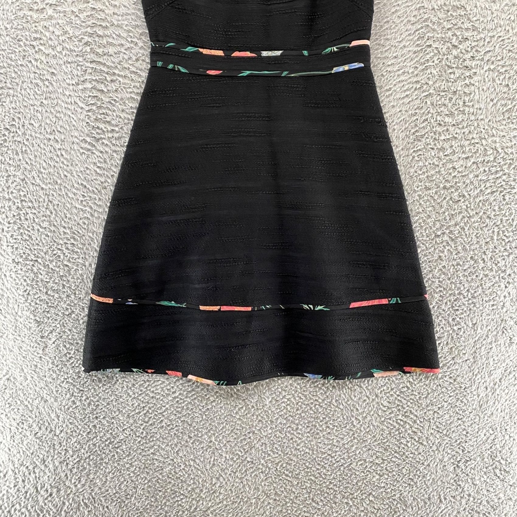 Vintage VINTAGE Kate Spade New York Tweed Dress Womens 4 Black Fit Flare Floral Blossom Trim Size S / US 4 / IT 40 - 3 Thumbnail