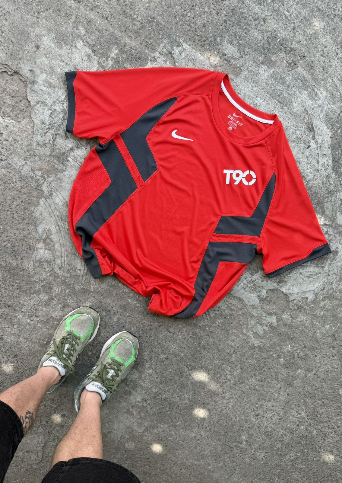 Nike Vintage Y2K Nike Total 90 T-shirt Soccer Blokecore Jersey Size US XL / EU 56 / 4 - 1 Thumbnail