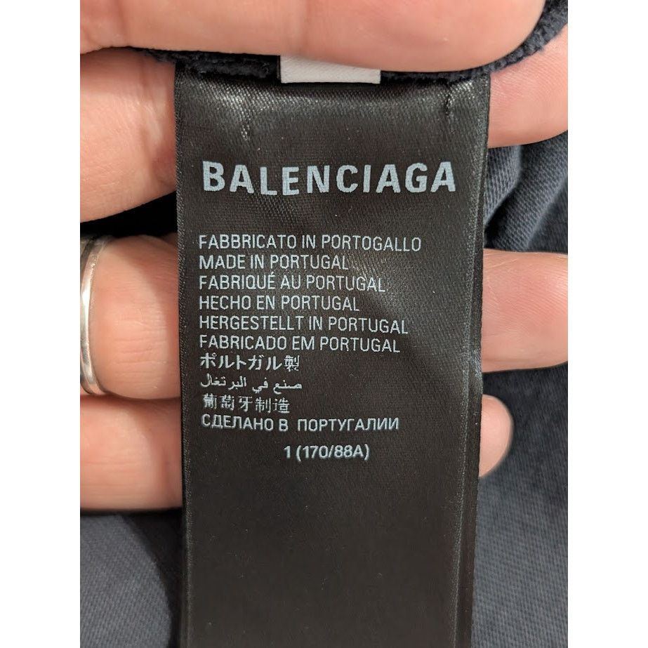 Balenciaga o1rshd1 Long Sleeve T-Shirt in Black Size US S / EU 44-46 / 1 - 16 Thumbnail