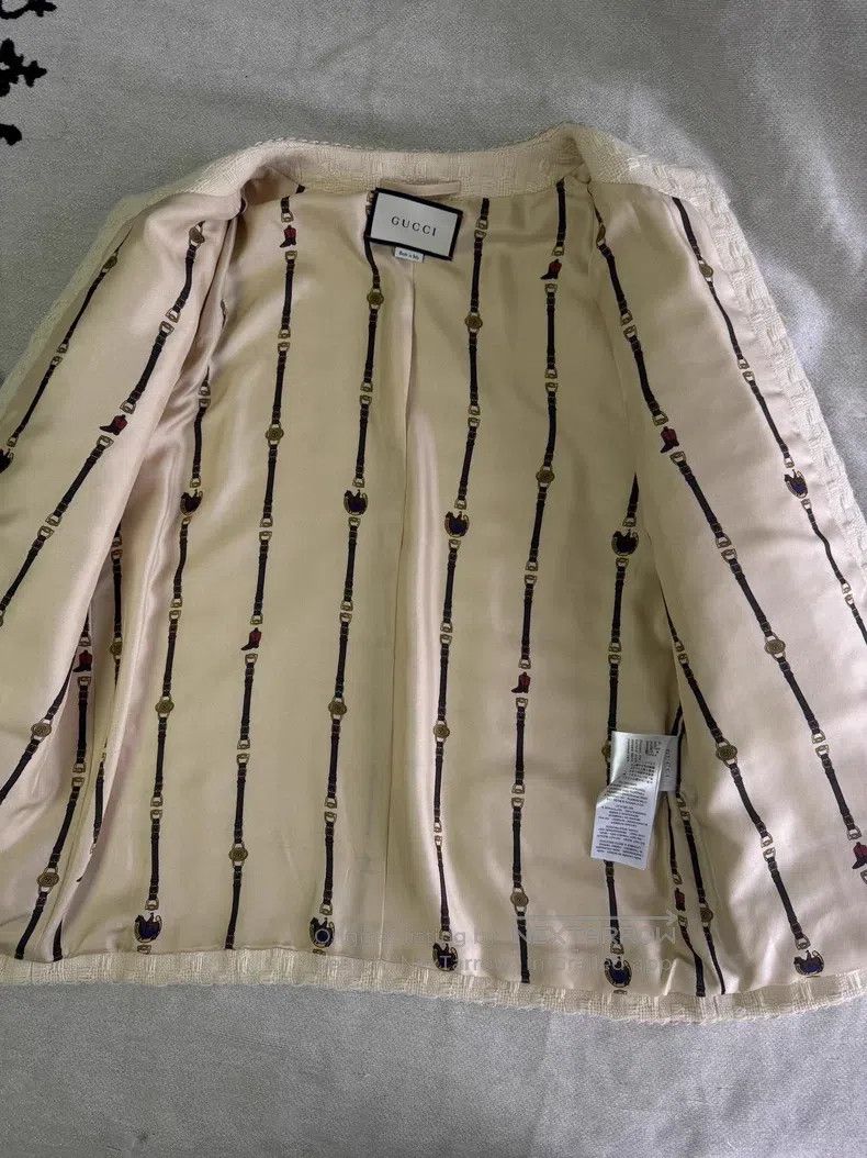 Gucci Gucci Small fragrance-style jacket Size XS / US 0-2 / IT 36-38 - 3 Thumbnail