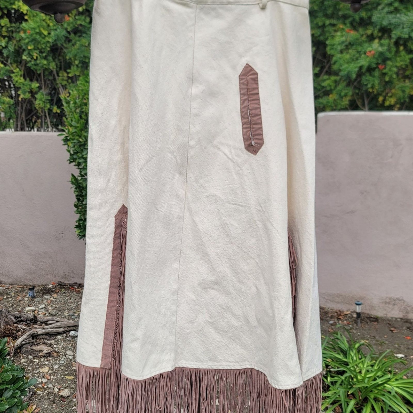 The Unbranded Brand Vtg Western Collection Denim Fringe Skirt Size 30" / US 8 / IT 44 - 4 Thumbnail
