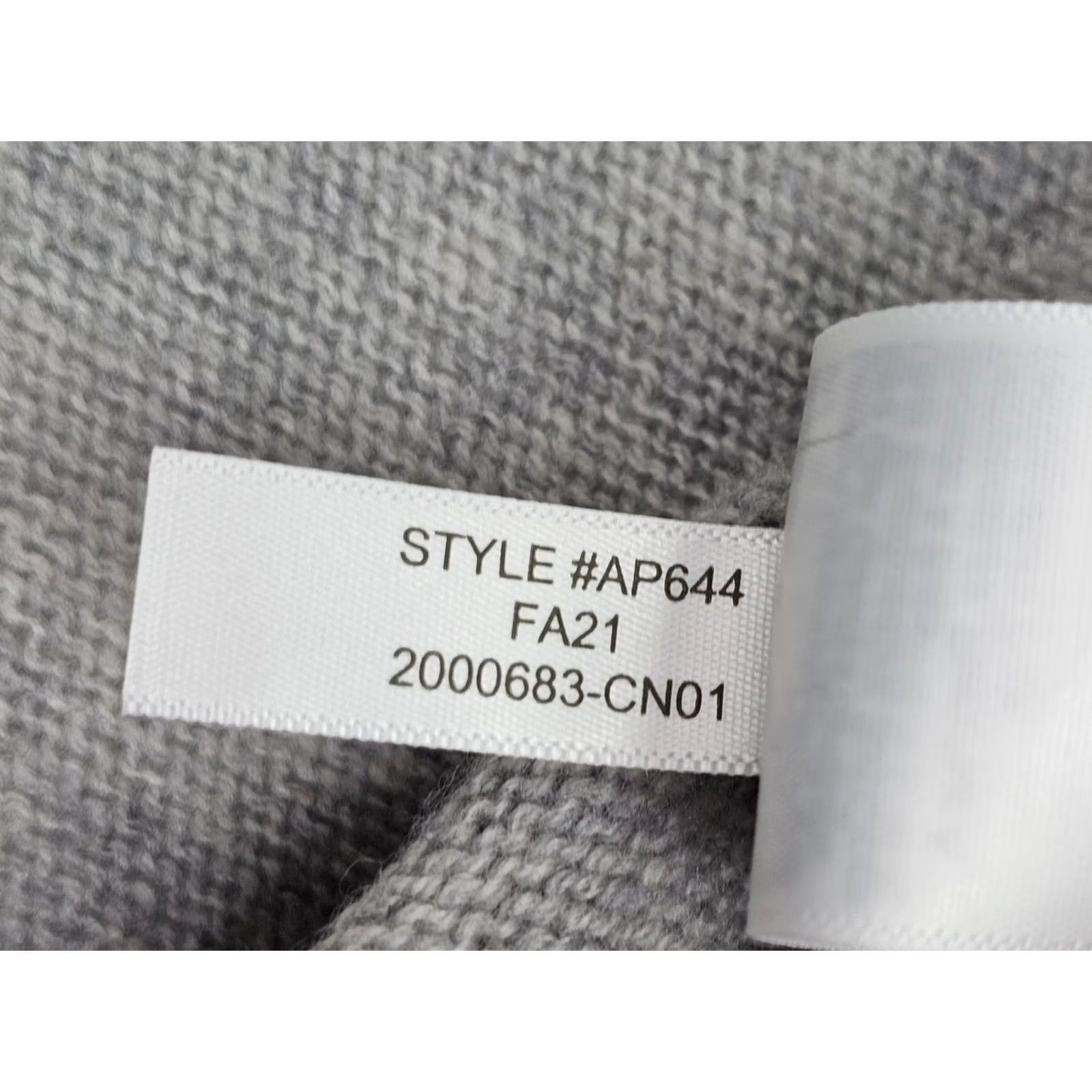 J.Crew J.CREW Lambswool Blend Henley Sweater Men M Gray Crew Neck EUC Pullover Knit Long Sleeve Solid Pattern Casual Preppy Size US M / EU 48-50 / 2 - 5 Thumbnail