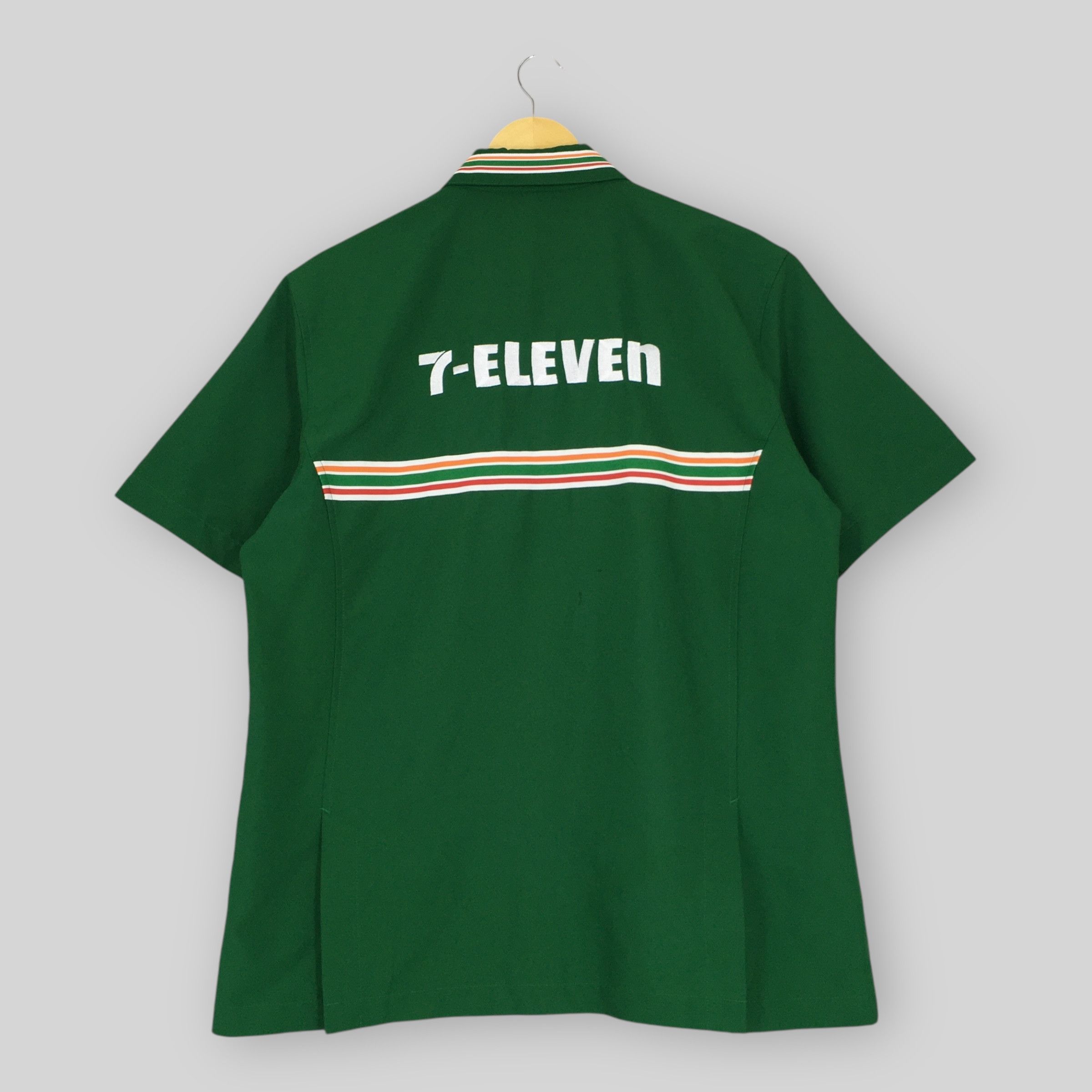 Japanese Brand Vintage 7-Eleven Uniform Workers Shirt Large Size US L / EU 52-54 / 3 - 6 Thumbnail