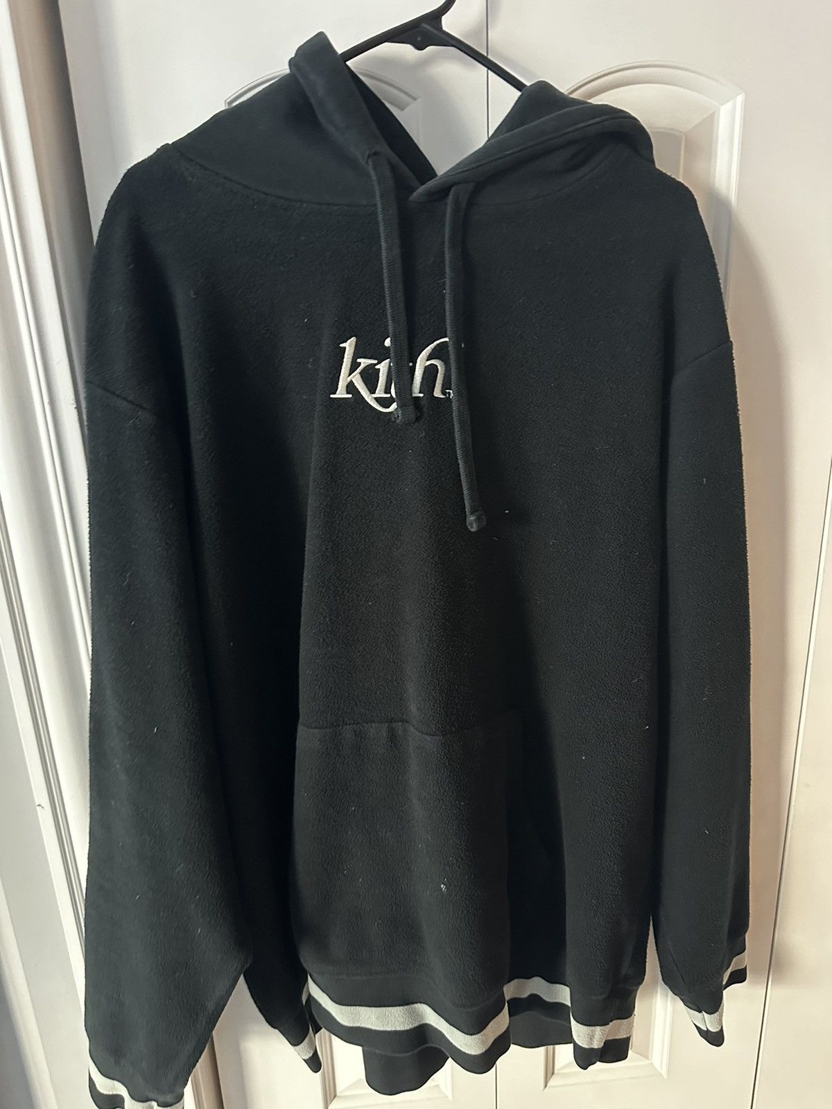 Kith Kith Reverse Williams Hoodie Black White | Grailed