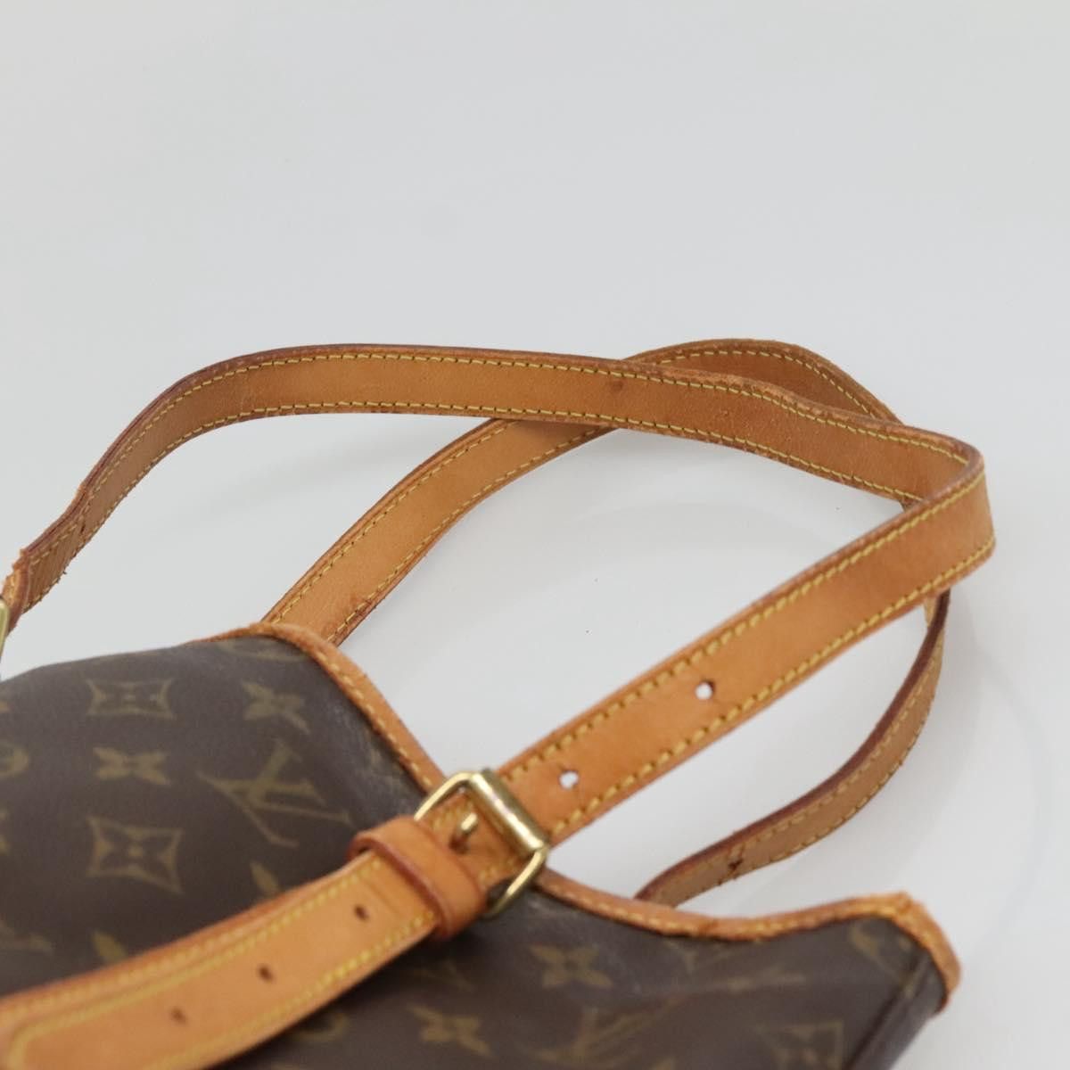 Louis Vuitton LOUIS VUITTON Monogram Bucket GM Shoulder Bag M42236 Size ONE SIZE - 8 Thumbnail