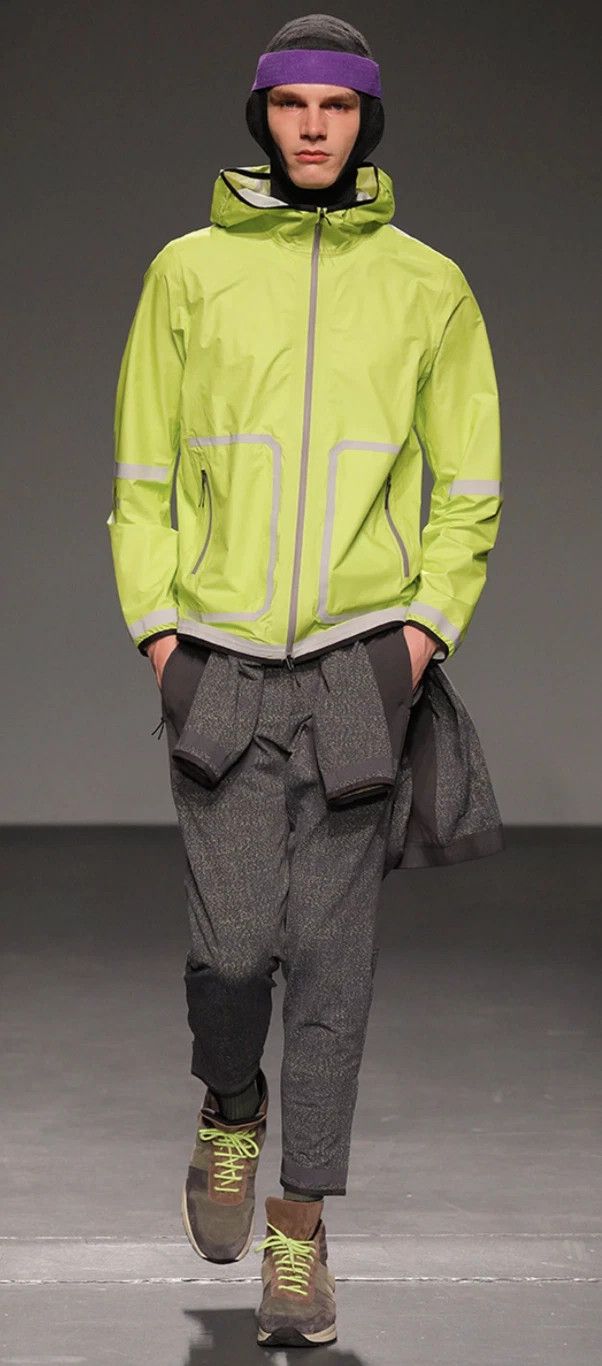 Lululemon × Robert Geller Robert Geller Take the Moment Glyde Hooded Jacket lime Size US M / EU 48-50 / 2 - 2 Thumbnail