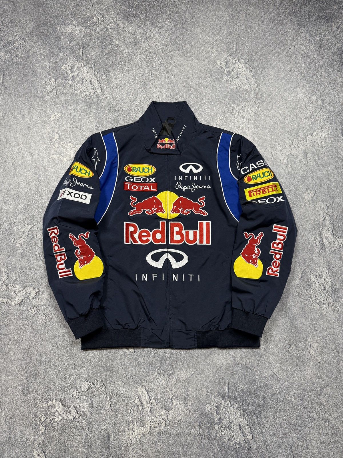 Red Bull Red Bull Infinity Racing F1 Team Windbreaker Bomber Jacket Size US L / EU 52-54 / 3 - 1 Thumbnail