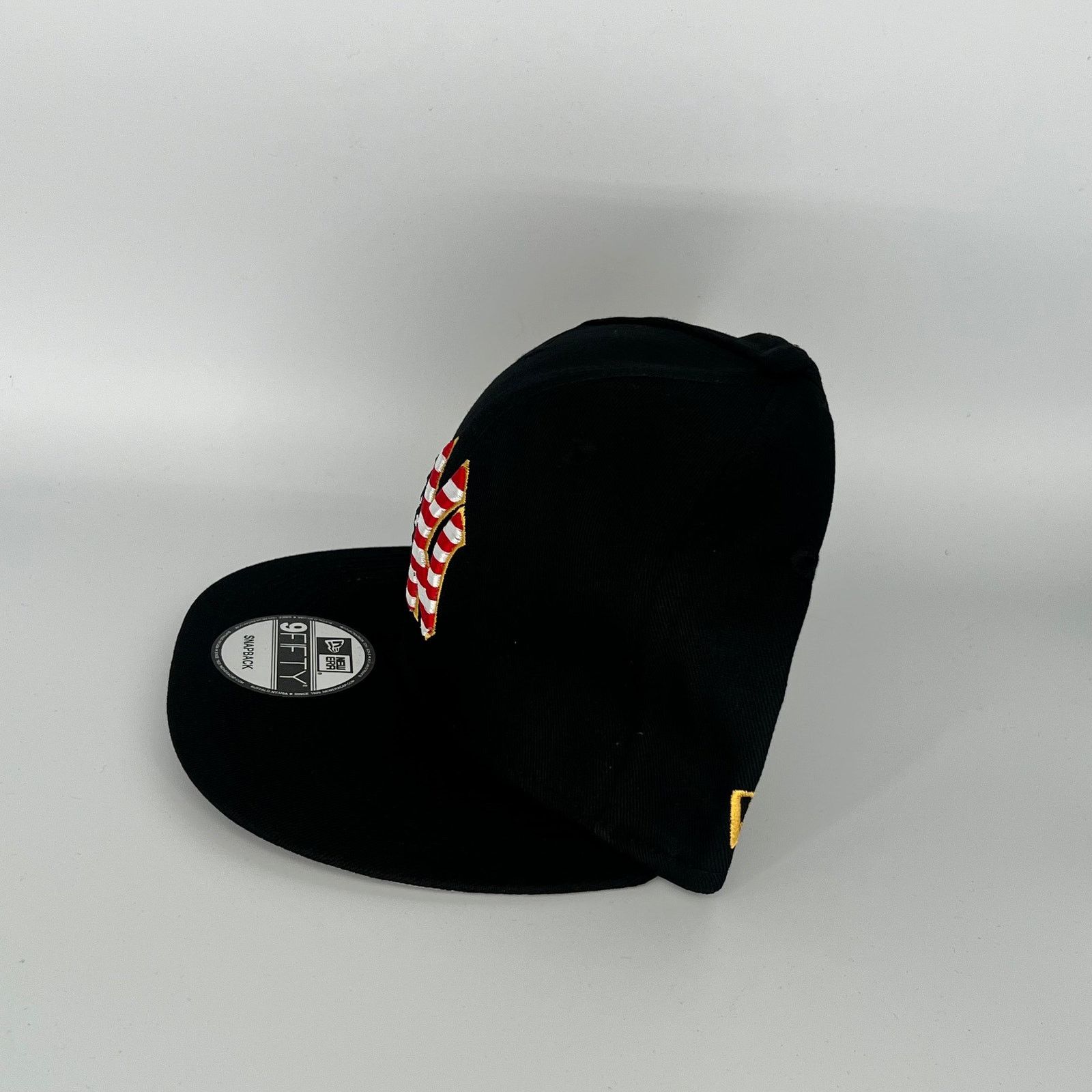 New Era Black New York Yankees USA Side Patch New Era MLB 9Fifty Size ONE SIZE - 2 Thumbnail