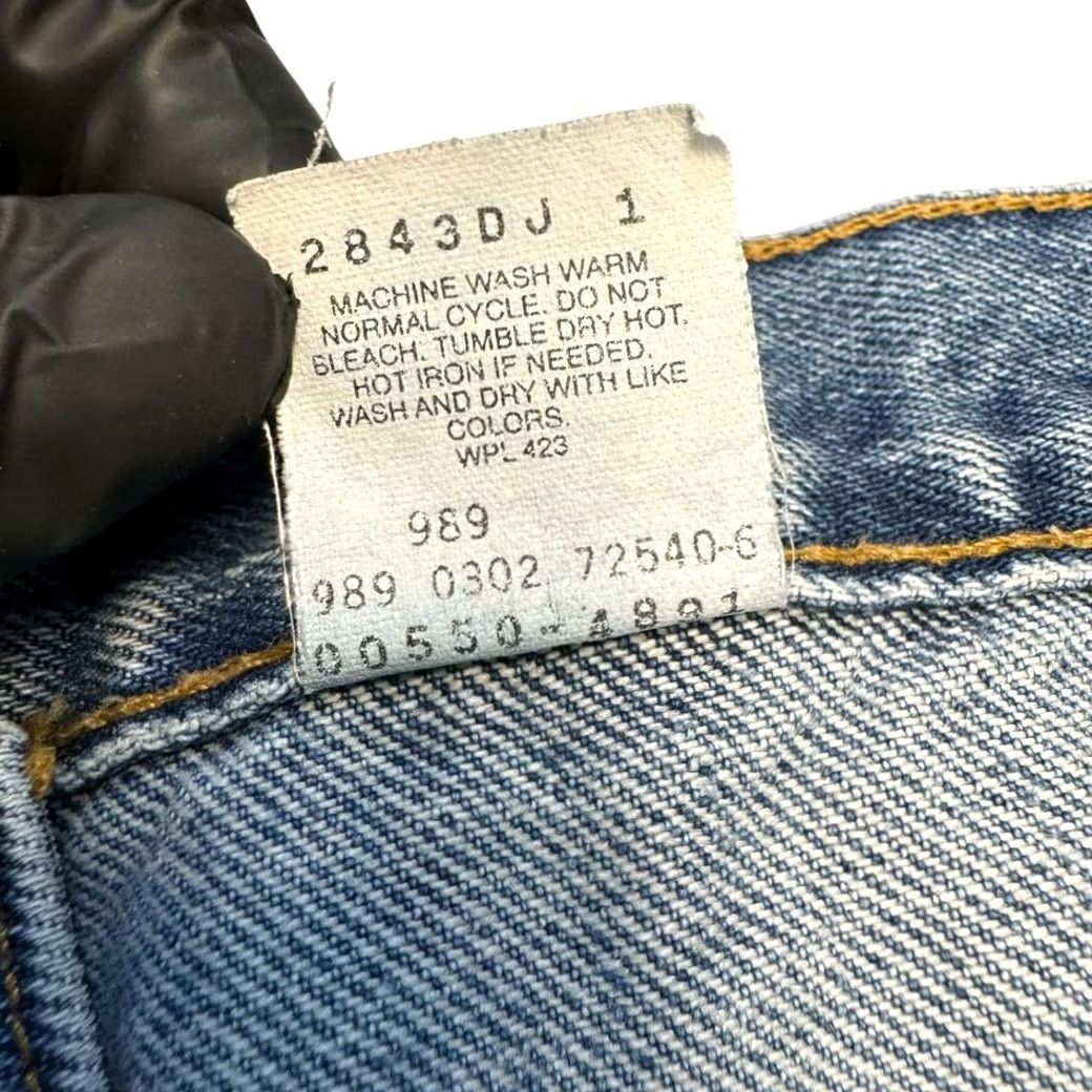Levi's VINTAGE Levi's Jeans 550 Men's 38x30 Relaxed Medium Wash Highrise Denim Straight Wool? No, ignore. Size US 38 / EU 54 - 7 Thumbnail