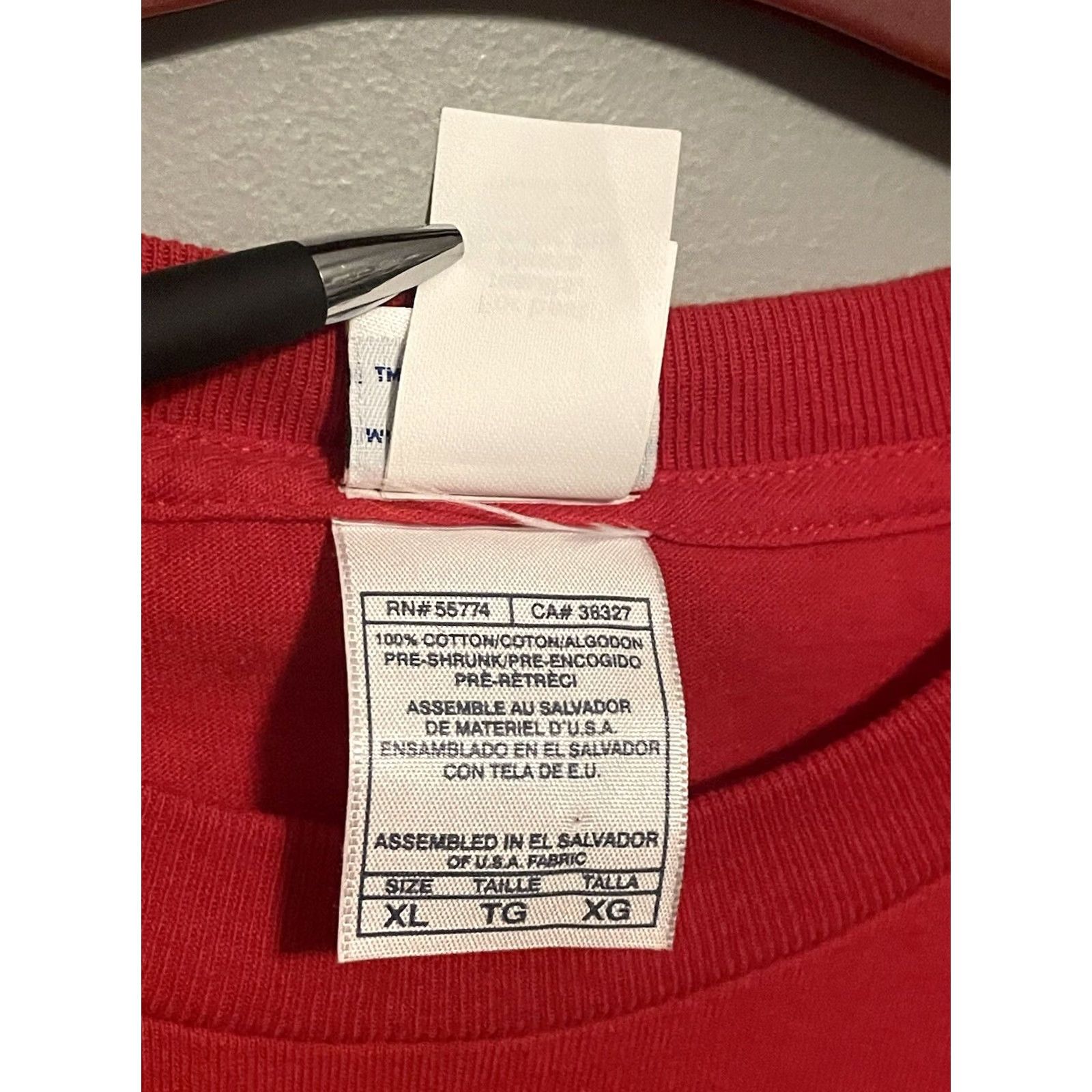 Vintage VINTAGE Dr. Seuss Thing 1 Shirt Red XL Unisex Adults T-Shirt Short Sleeve Universal Studios Islands of Adventure (E117) Size US XL / EU 56 / 4 - 5 Thumbnail
