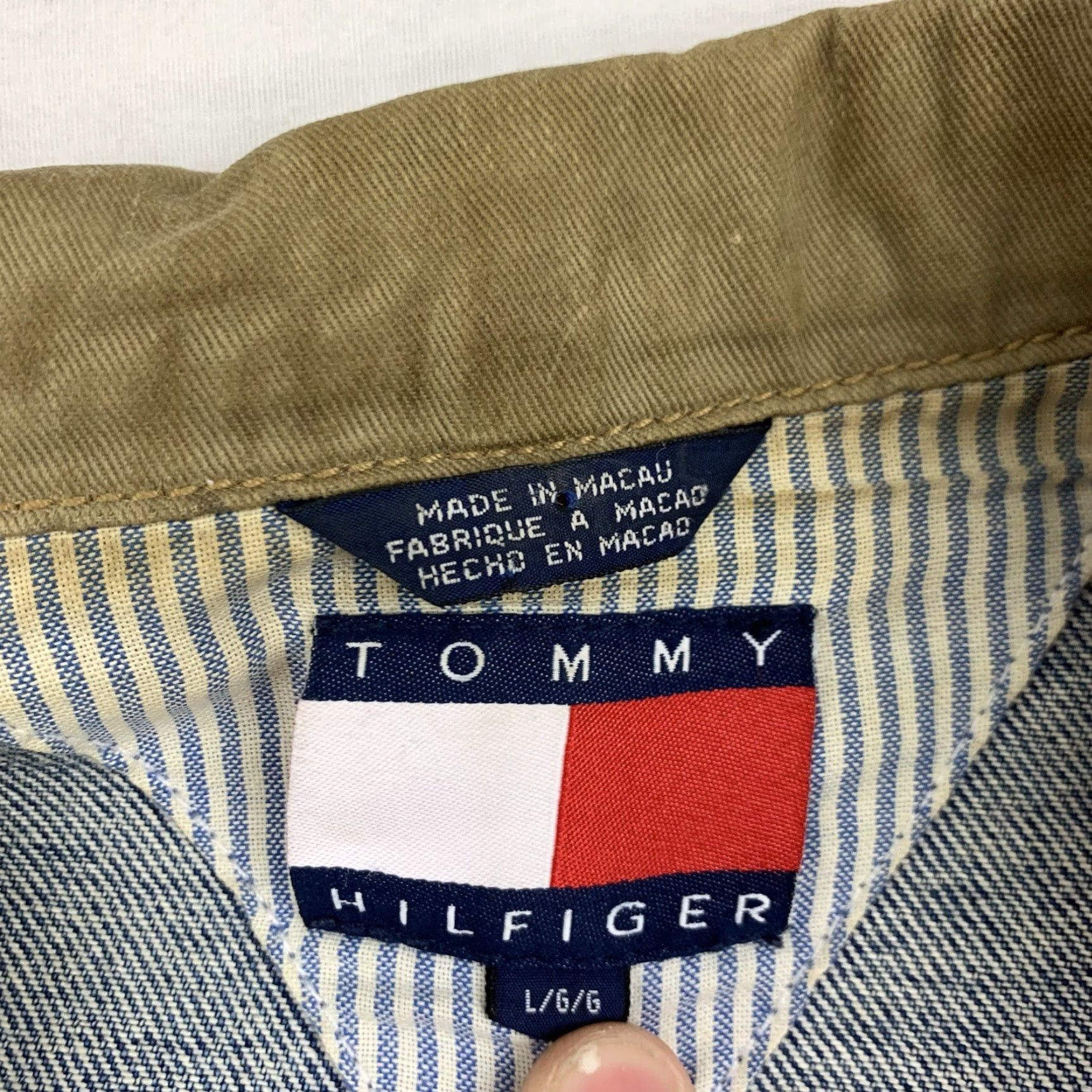 Tommy Hilfiger VINTAGE Tommy Hilfiger Denim Jacket Men XL Blue 90s Grunge Casual Jeans Outerwear Size US XL / EU 56 / 4 - 6 Thumbnail