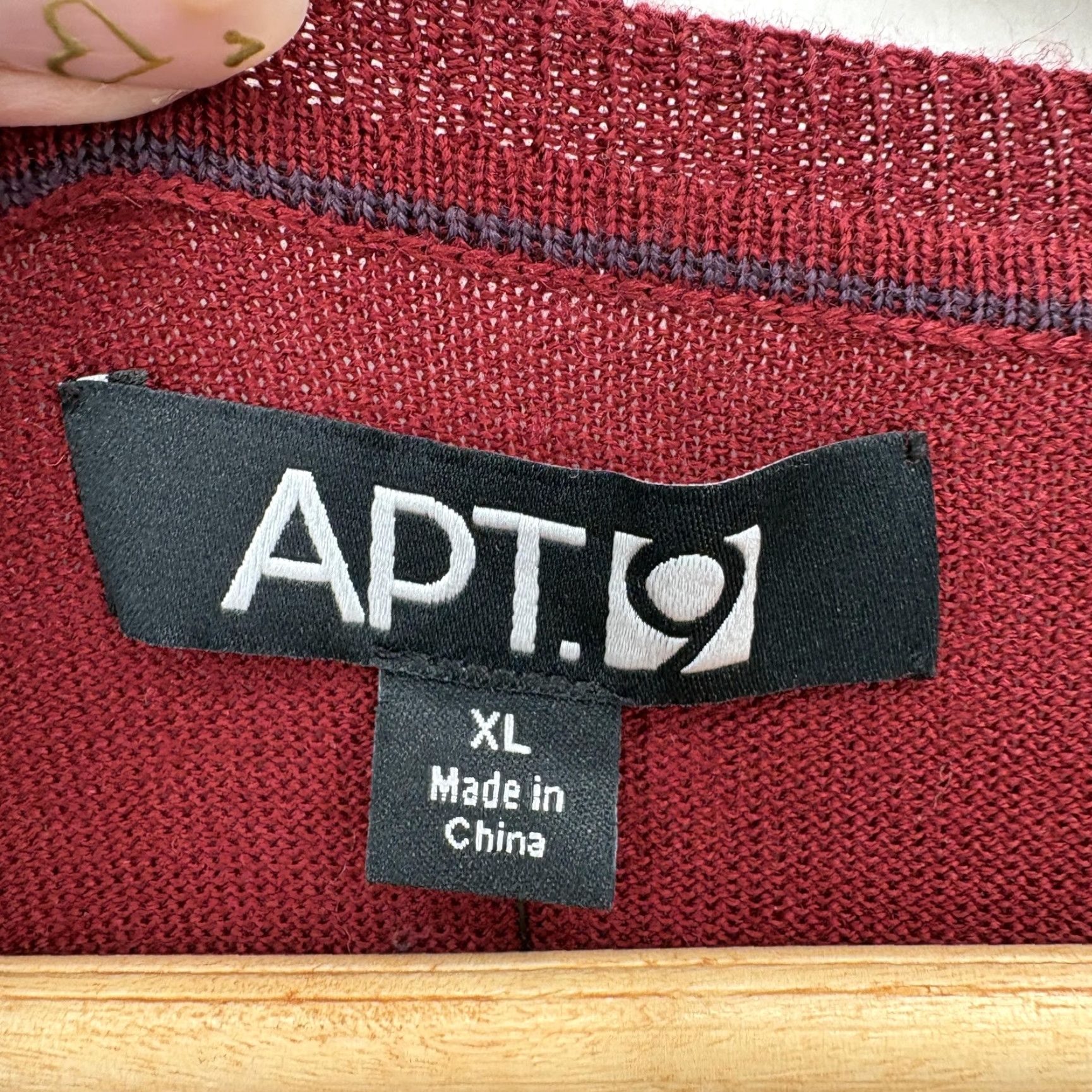 Apt. 9 Apt. 9 Sweater Mens XL Red Argyle V Neck Merino Wool Blend Knit Top Grandpa Size US XL / EU 56 / 4 - 4 Thumbnail