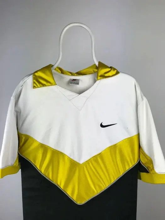 NBA Vintage Nike T-shirt middle back logo basketball size Medium Size US M / EU 48-50 / 2 - 3 Thumbnail