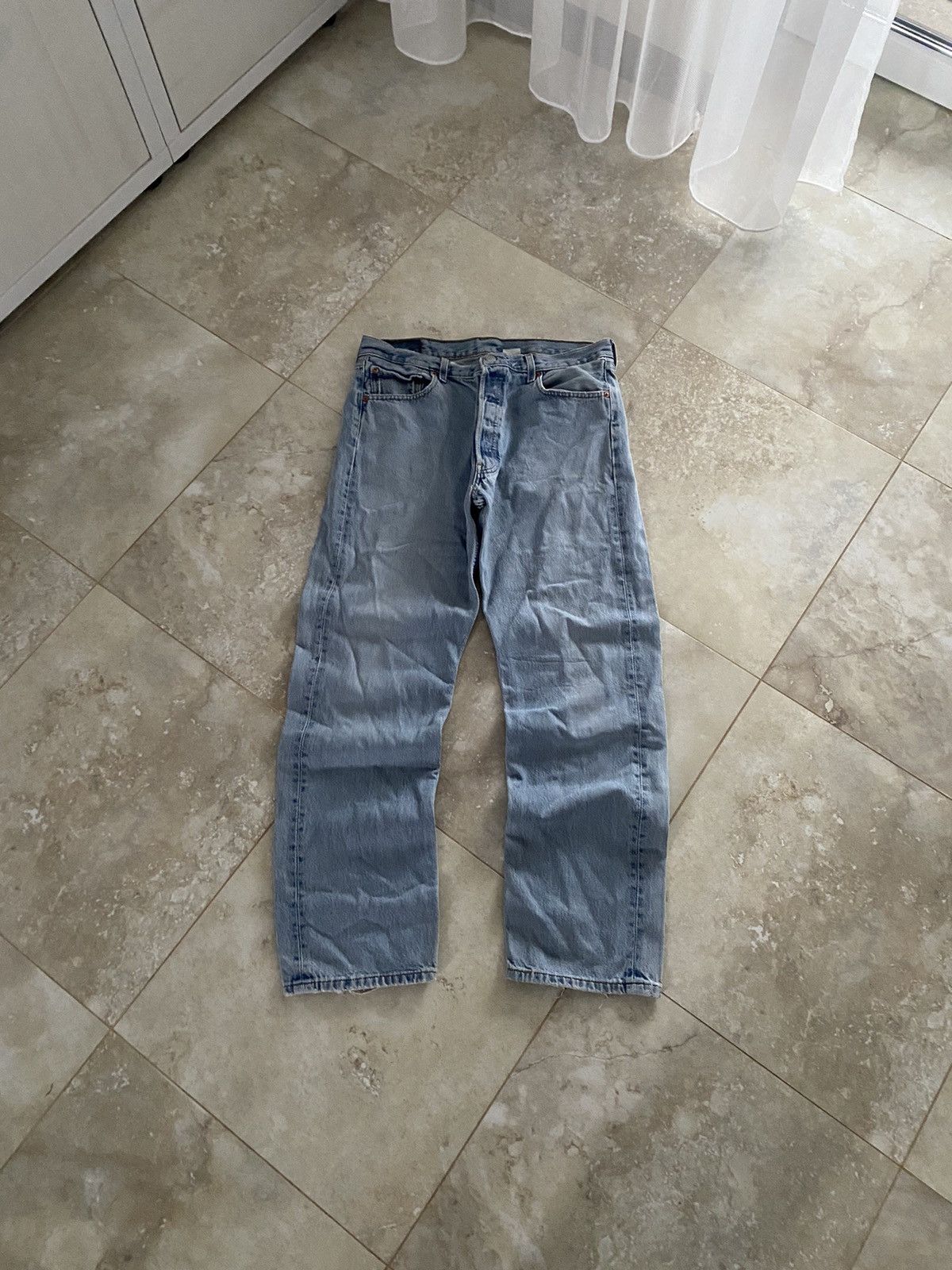 Levi's Vintage Levis Baggy Jeans Blue 501 Usa 2000s Y2K Streetwear Size US 35 - 2 Thumbnail
