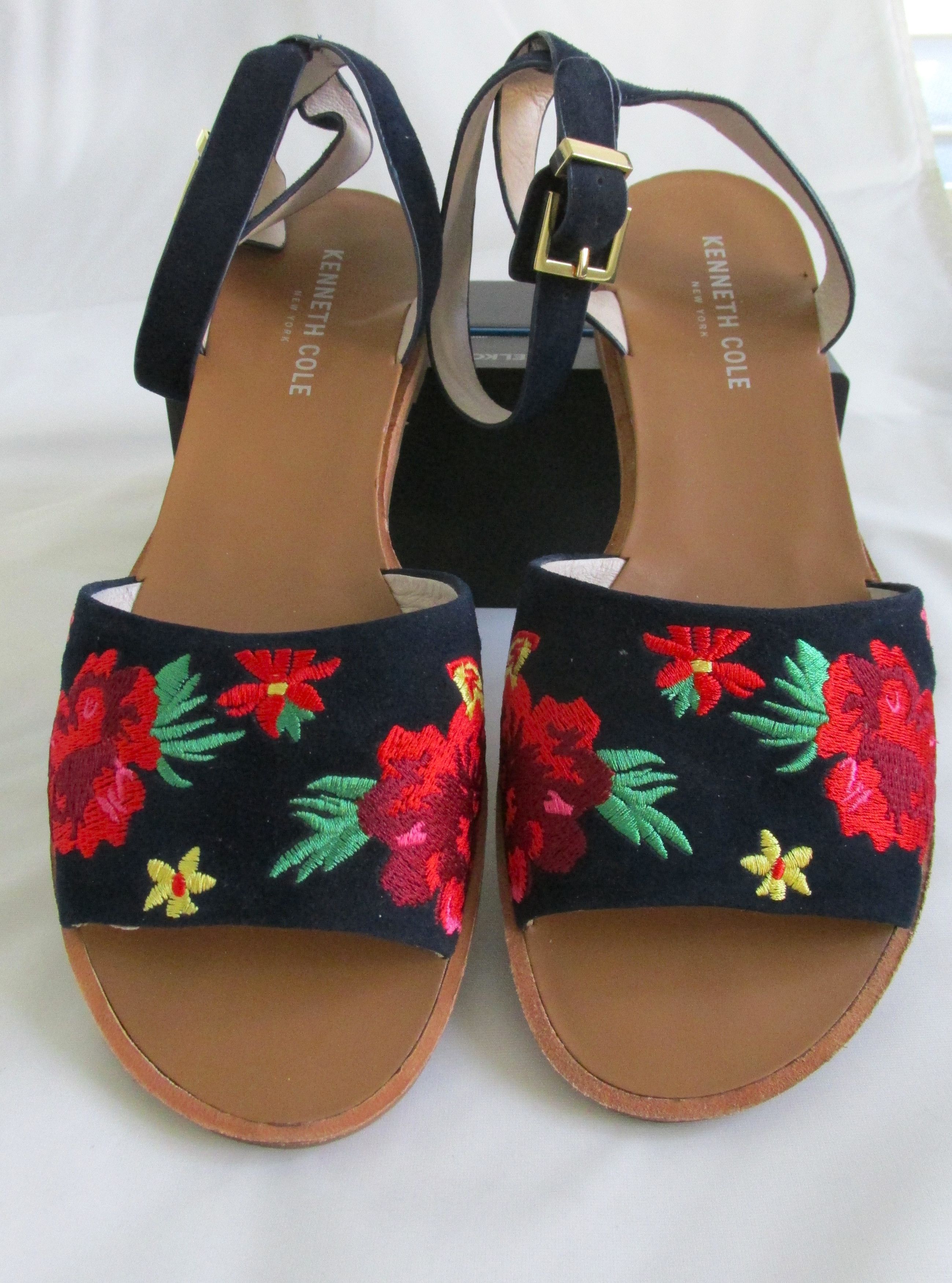 Kenneth Cole Kenneth Cole "Jony" Women's Suede Sandals Size 8 M Size US 8 / IT 38 - 2 Thumbnail