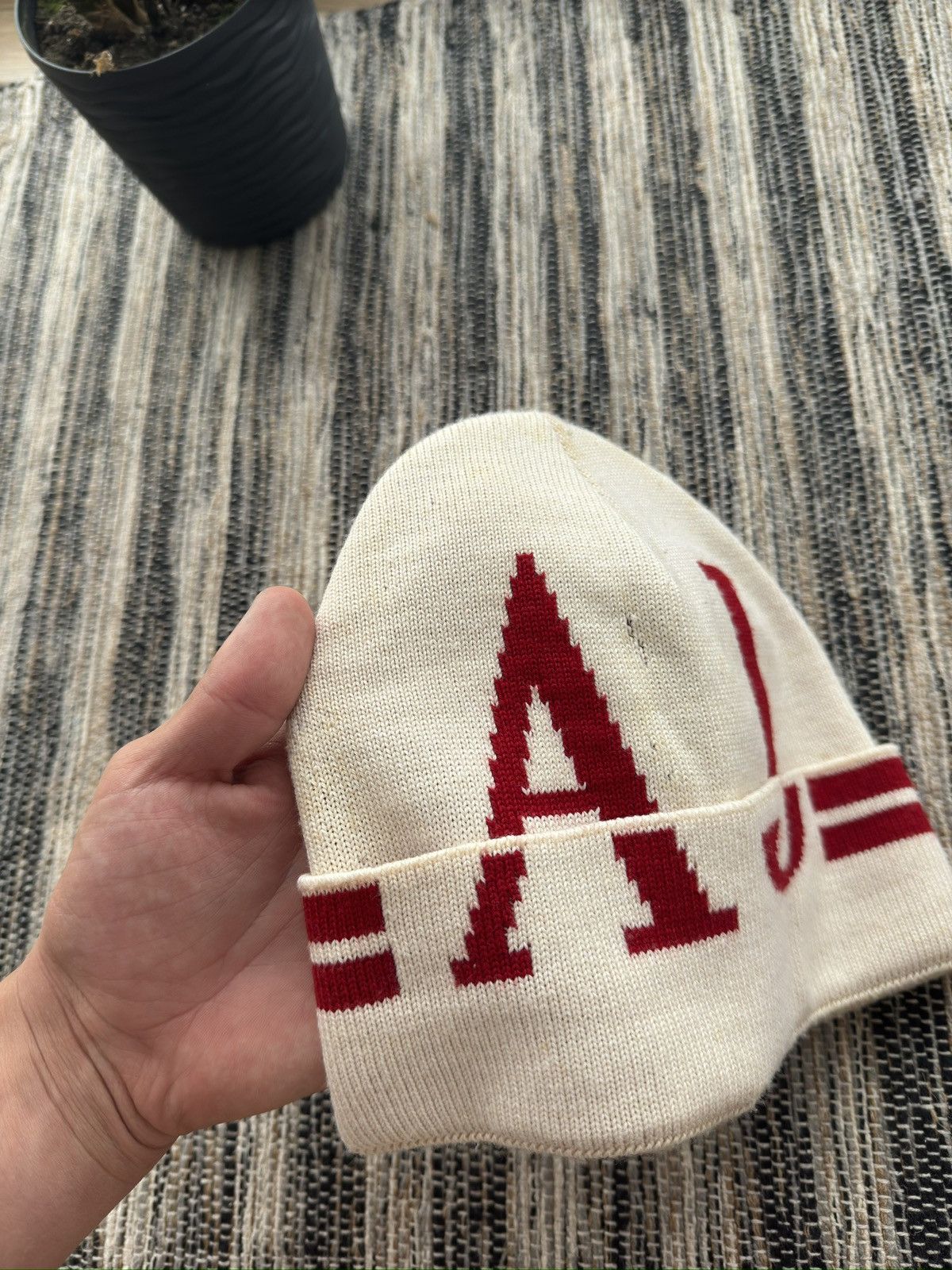 Armani Vintage Armani big logo Y2K distressed beanie hat Size ONE SIZE - 3 Thumbnail