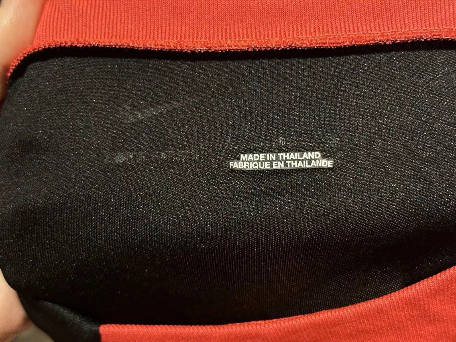 Nike LIVERPOOL TRAINING JERSEY SHIRT SOCCER PRE MATCH NIKE MENS Size US M / EU 48-50 / 2 - 7 Thumbnail