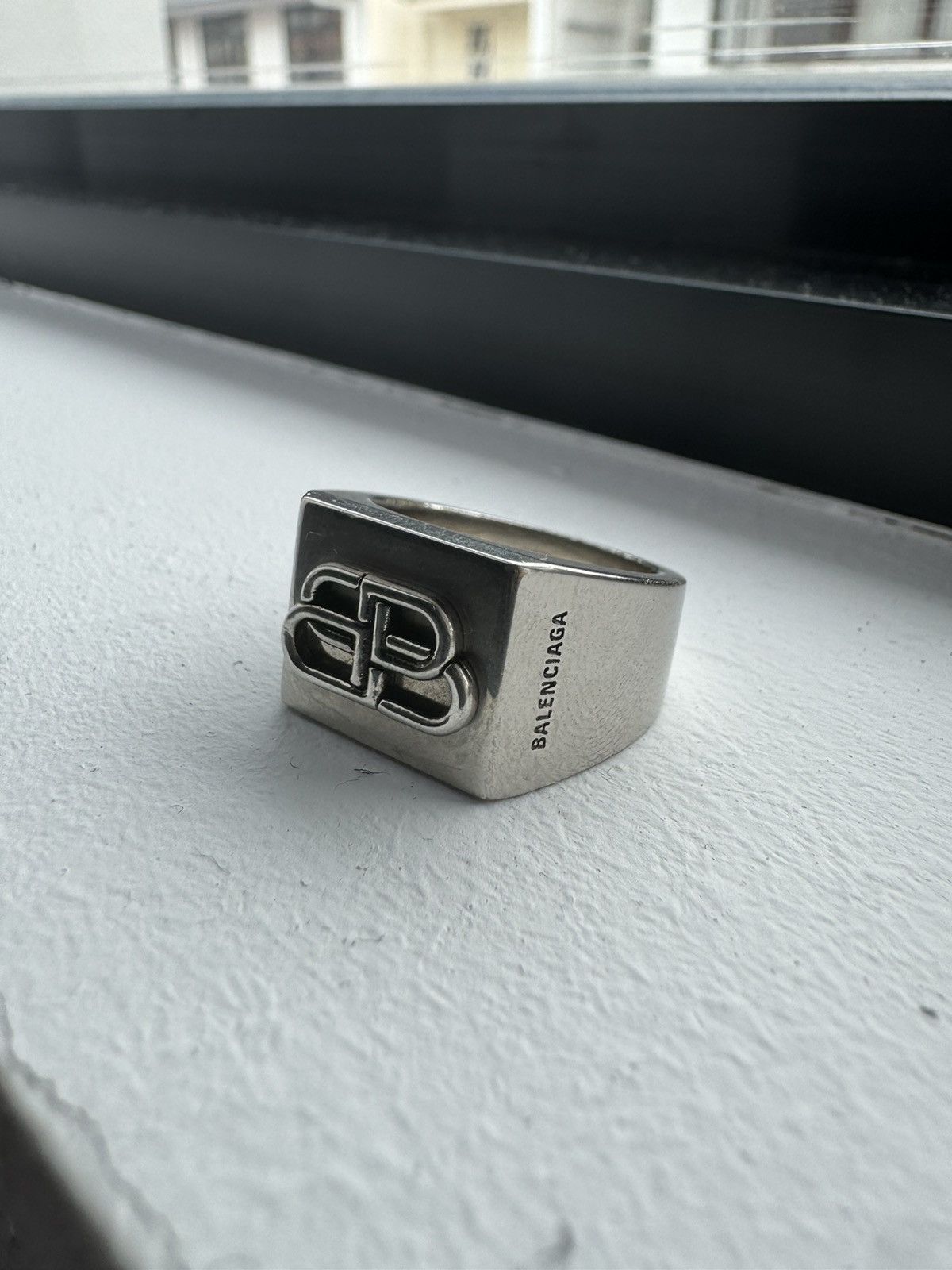 Balenciaga [LAST DROP] Balenciaga interlocking BB logo signet ring 