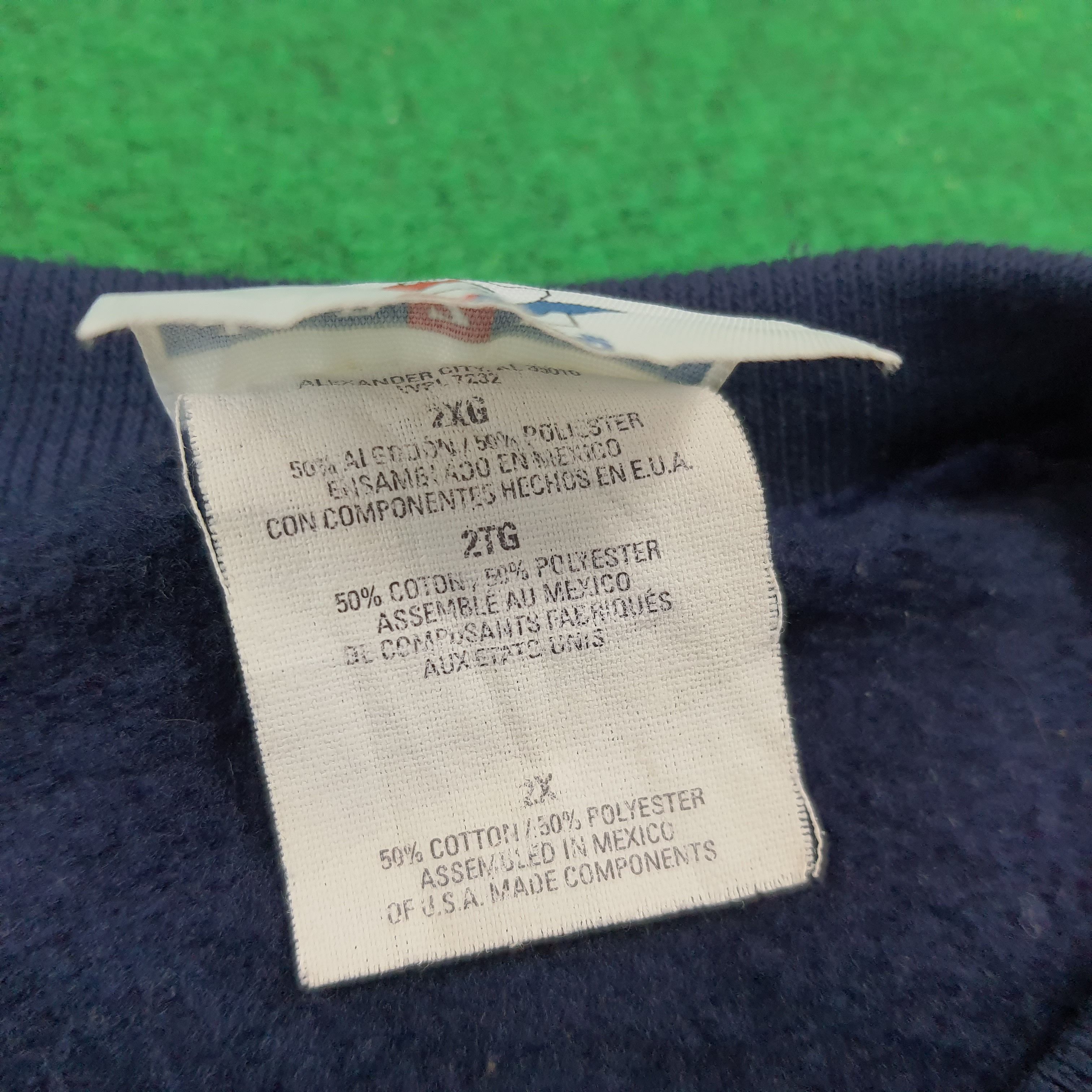 Vintage Vintage FedEx Express Shipping Courier Staff Sweatshirts Size US XXL / EU 58 / 5 - 5 Thumbnail