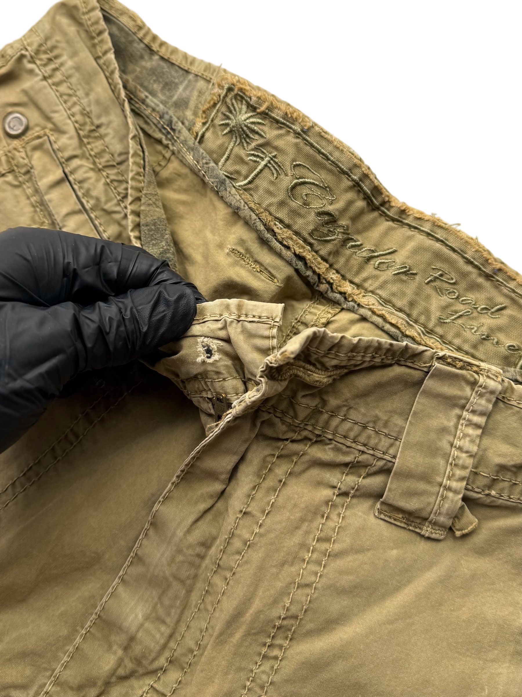 Japanese Brand Vintage Washed Cargo Pants W132(V9) Size US 31 - 6 Thumbnail