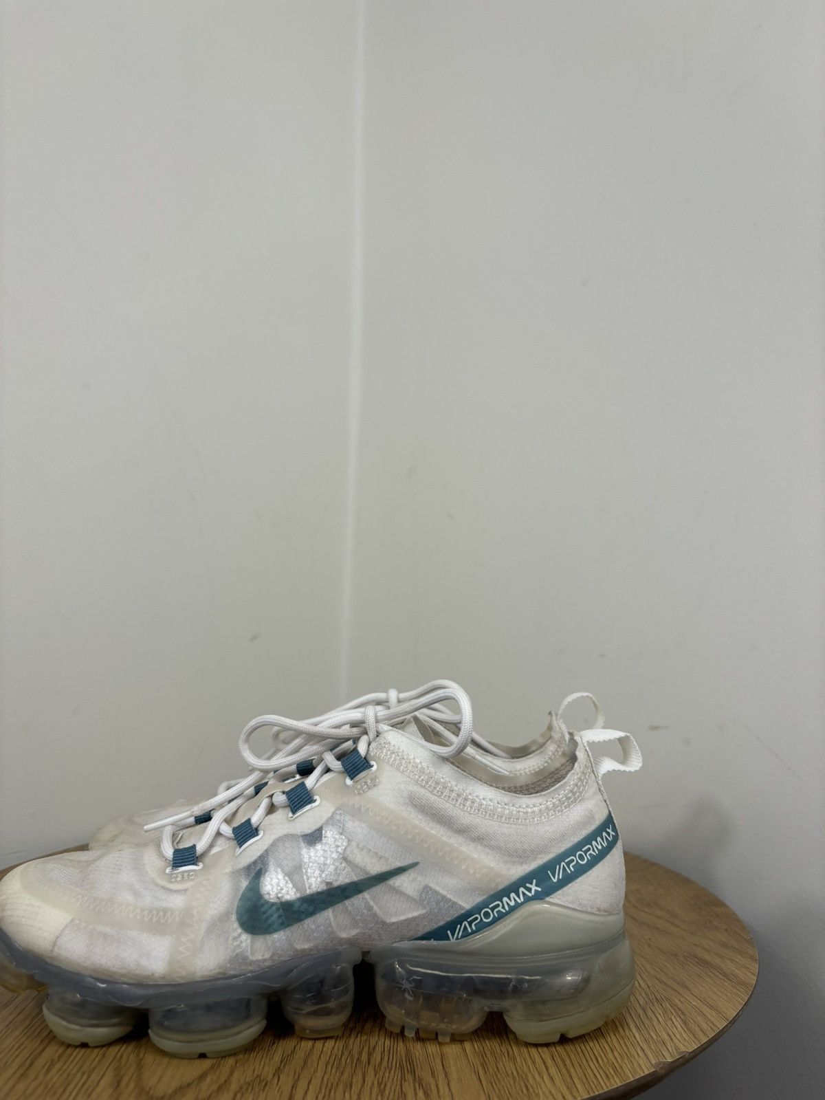 Nike Nike Air VaporMax Women’s 2019 White Mineral Teal Sneakers Size US 5.5 / IT 35.5 - 11 Thumbnail