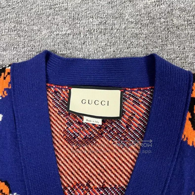 Gucci Gucci Tiger head full print inlay knitted cardigan coat Size US S / EU 44-46 / 1 - 5 Thumbnail