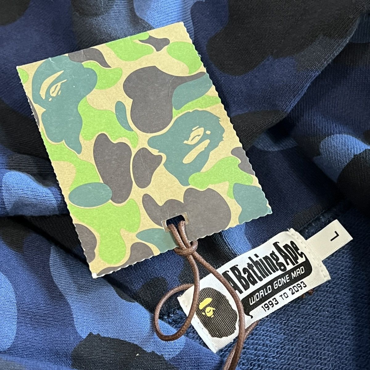 Bape Bape blue camo hoodie Size US L / EU 52-54 / 3 - 15 Thumbnail