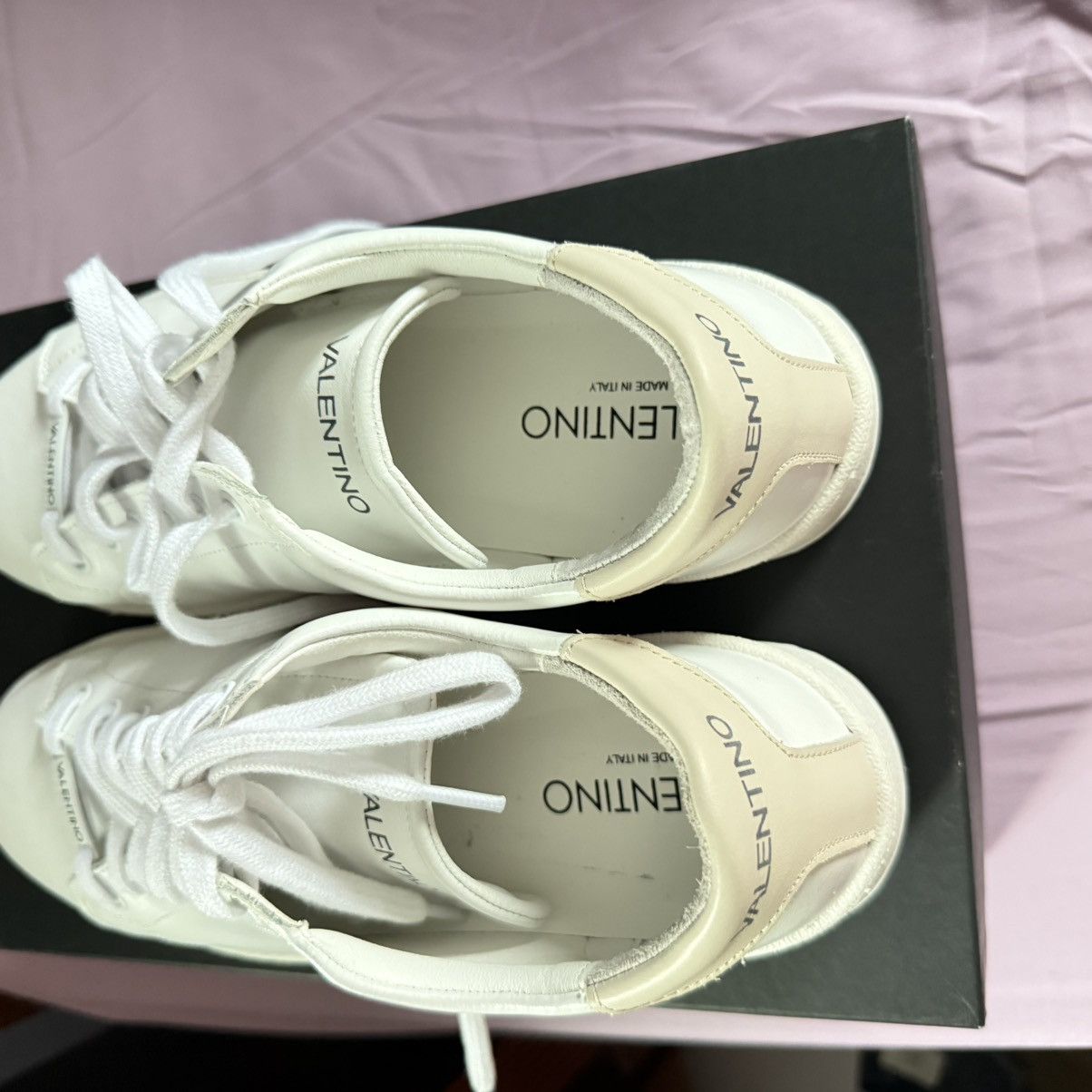 Valentino Valentino sneakers- fit like a size 9 Size US 9.5 / EU 42-43 - 2 Thumbnail