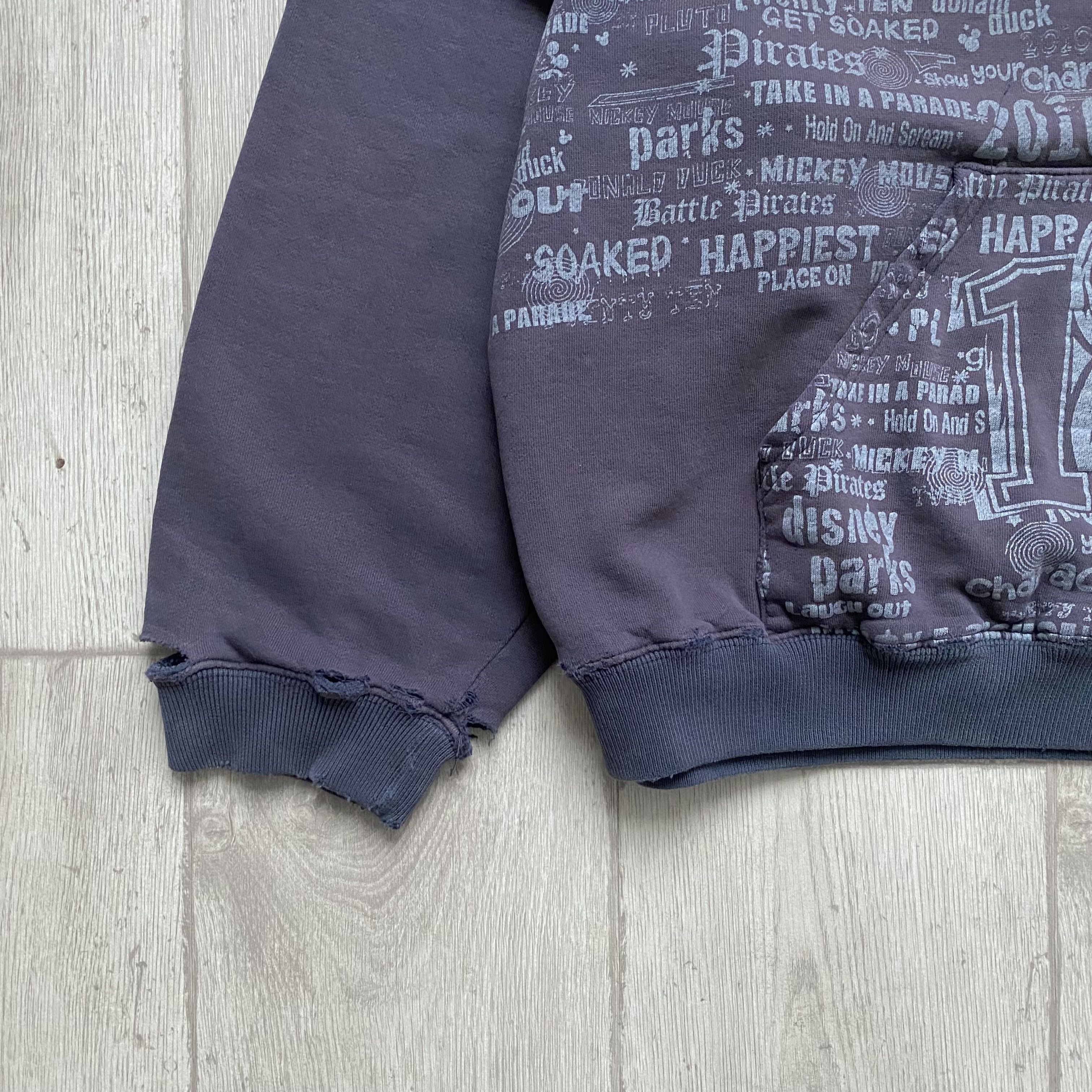 Disney 🦬 Vintage Trashed Mickey Mouse Disney Boxy Hoodie Sun faded Size US XXL / EU 58 / 5 - 2 Thumbnail