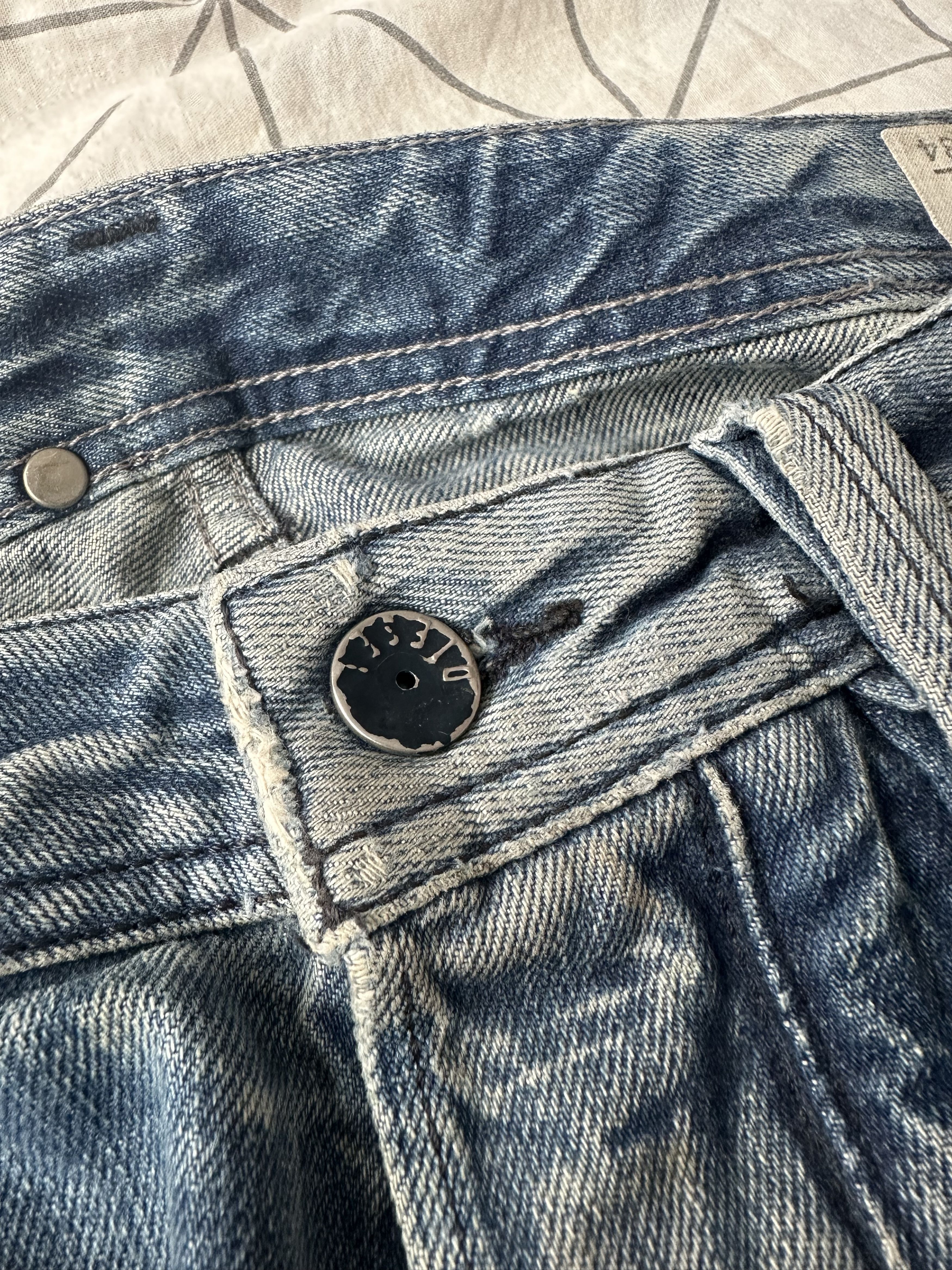 Diesel 90’s Diesel Distressed Paint Splatter Denim Made In Italy Size US 34 / EU 50 - 7 Thumbnail