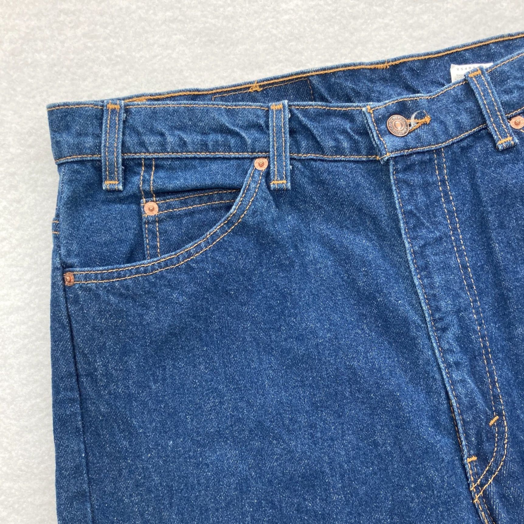 Levi's VINTAGE Levis 517 Jeans Mens 38x32 Blue Denim Bootcut Made in USA Orange Tab 90s Size US 38 / EU 54 - 3 Thumbnail