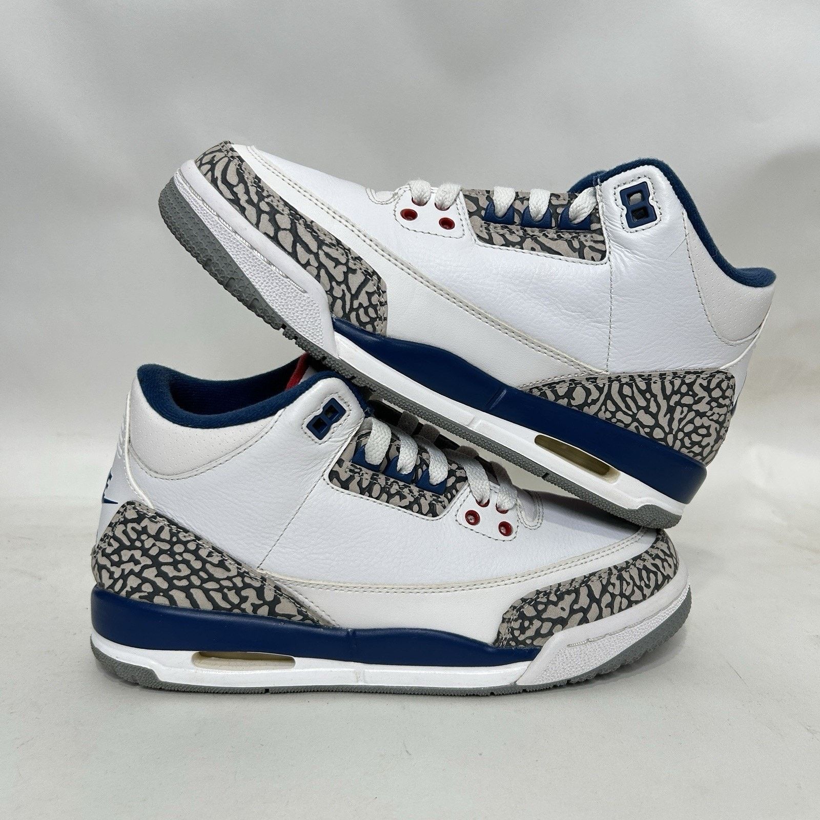 Jordan Brand Nike Air Jordan 3 Retro GS “True Blue” 2016 Size US 8.5 / IT 38.5 - 1 Thumbnail