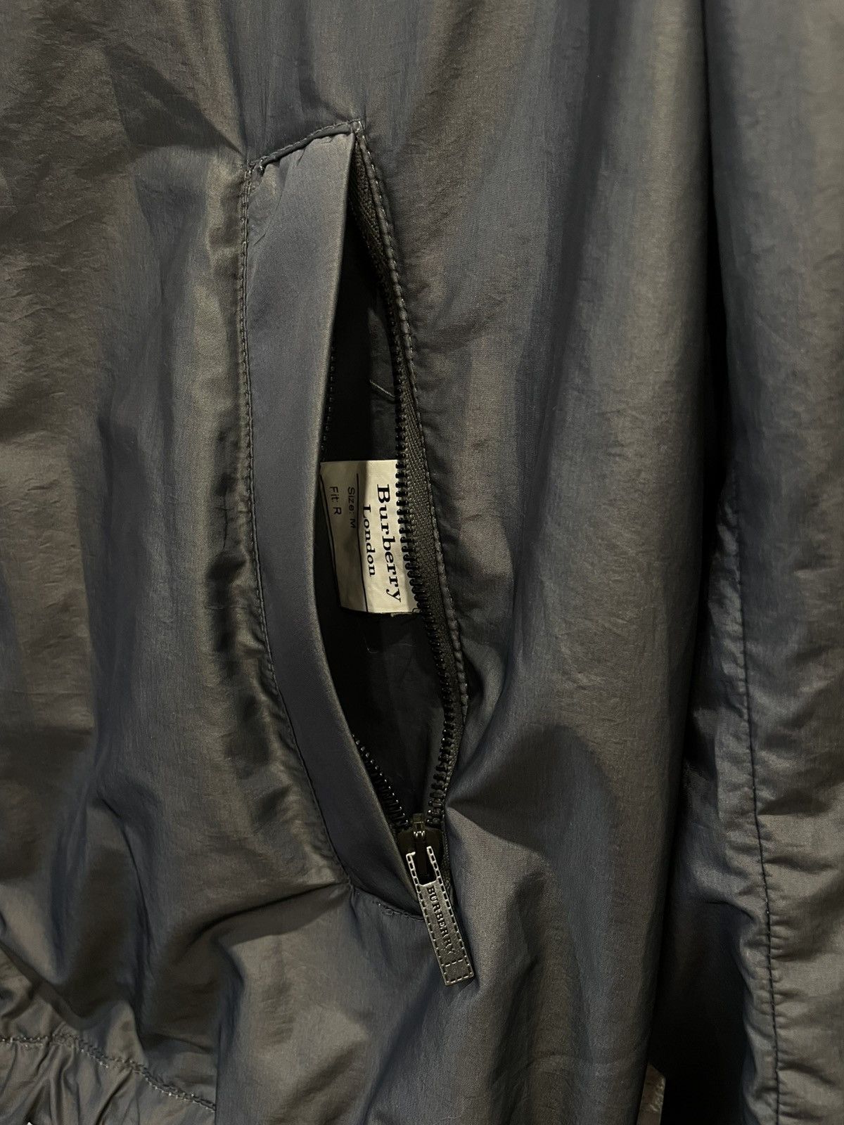Burberry × Vintage Burberry London metal grey nylon bomber jacket Size US M / EU 48-50 / 2 - 6 Thumbnail