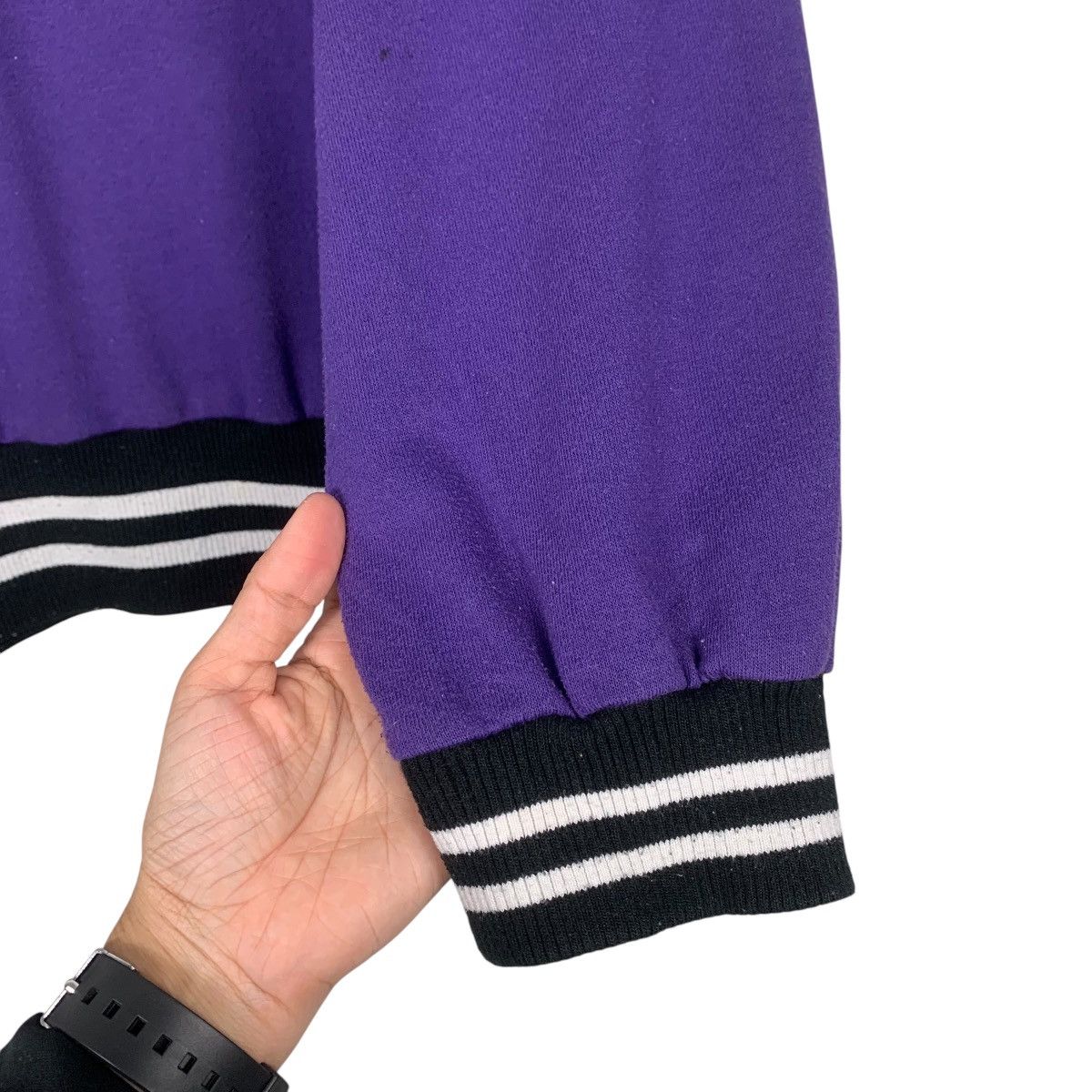Disney Disney Pawsome Crewneck Sweater Size M / US 6-8 / IT 42-44 - 9 Thumbnail