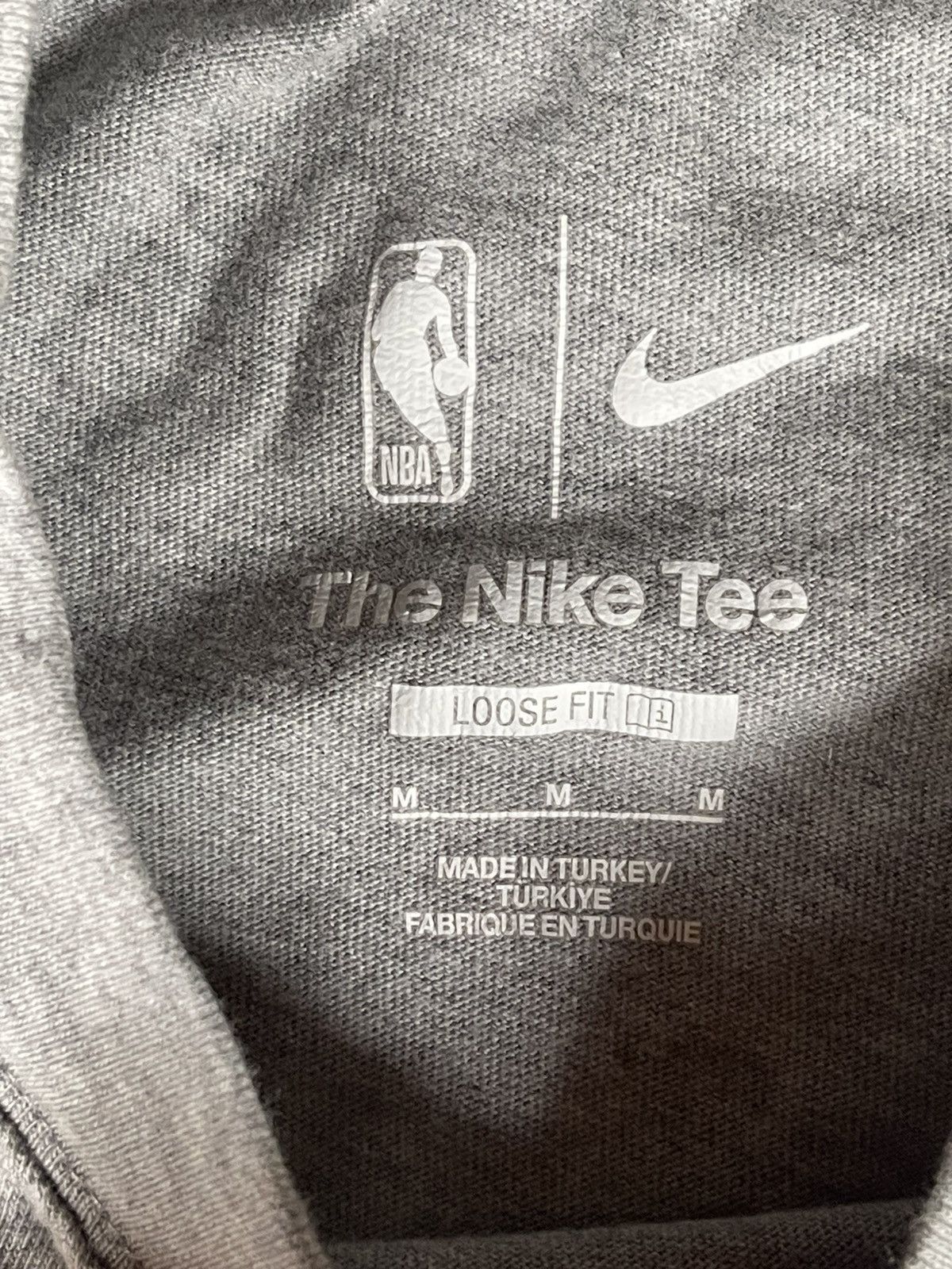 Kaws Nike Kaws Brooklyn Nets Long Sleeve Shirt Size US M / EU 48-50 / 2 - 2 Thumbnail