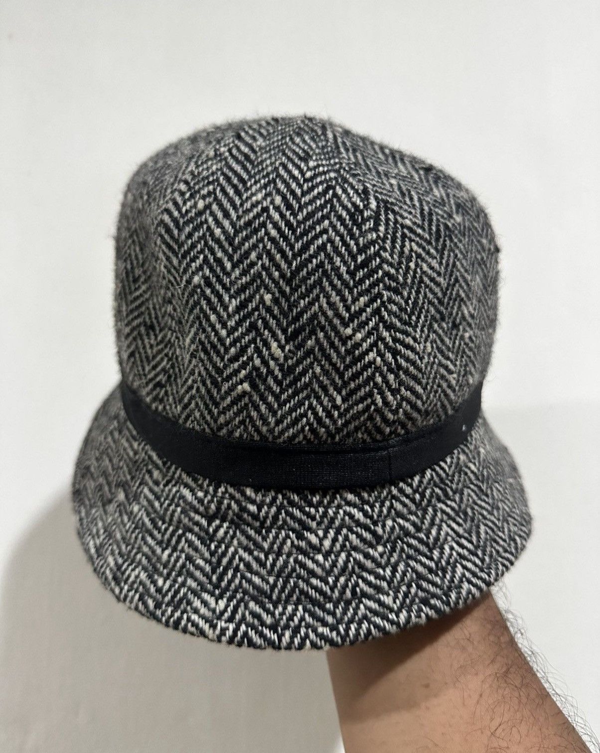 Balenciaga Vintage Balenciaga Bucket Hat Size ONE SIZE - 2 Thumbnail