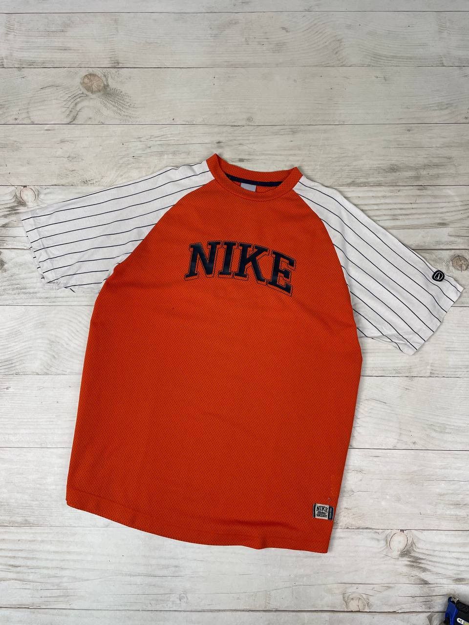 Nike Vintage Nike Big Logo 00s T-Shirt Size US XL / EU 56 / 4 - 1 Thumbnail