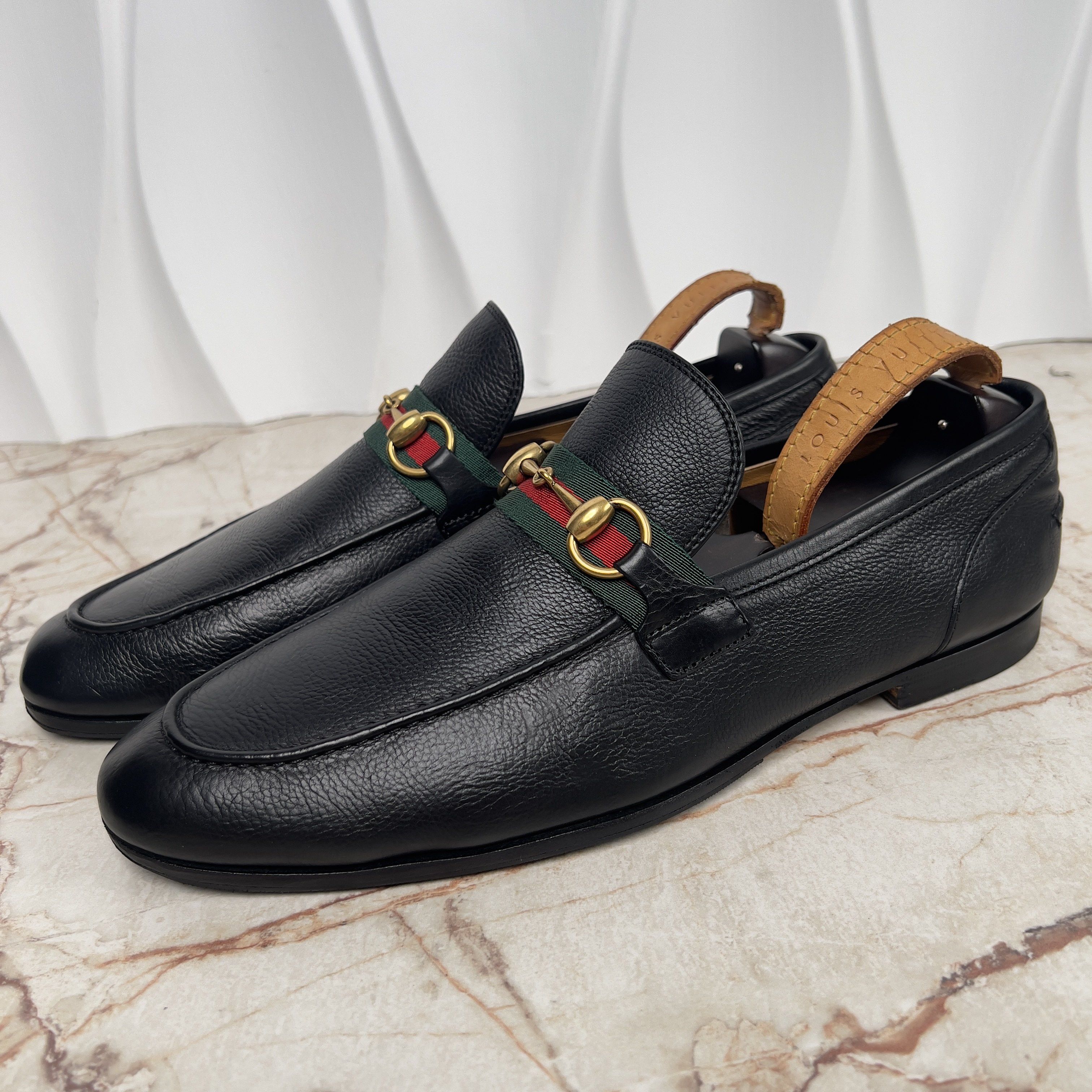 Gucci シルヴィーパンプス ブラック サイズ34 (22cmの方に) Gucci Sylke Horsebit-detailed Leather Loafers | Wardrobe Icons