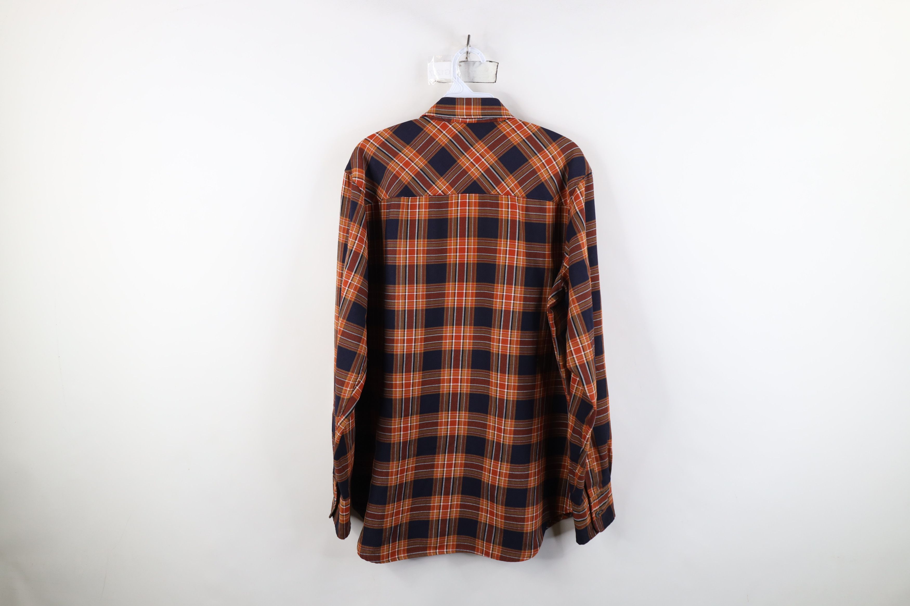 Vintage Vintage 70s Streetwear Rayon Blend Knit Button Shirt Size US M / EU 48-50 / 2 - 12 Thumbnail