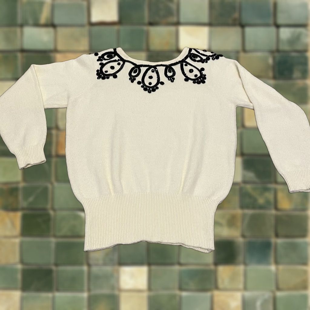Liz Claiborne VINTAGE Liz Claiborne Sweater Women Small White Angora Beaded Sequins 90s Scoop Neck Dolman Sleeve Pullover Size S / US 4 / IT 40 - 1 Thumbnail
