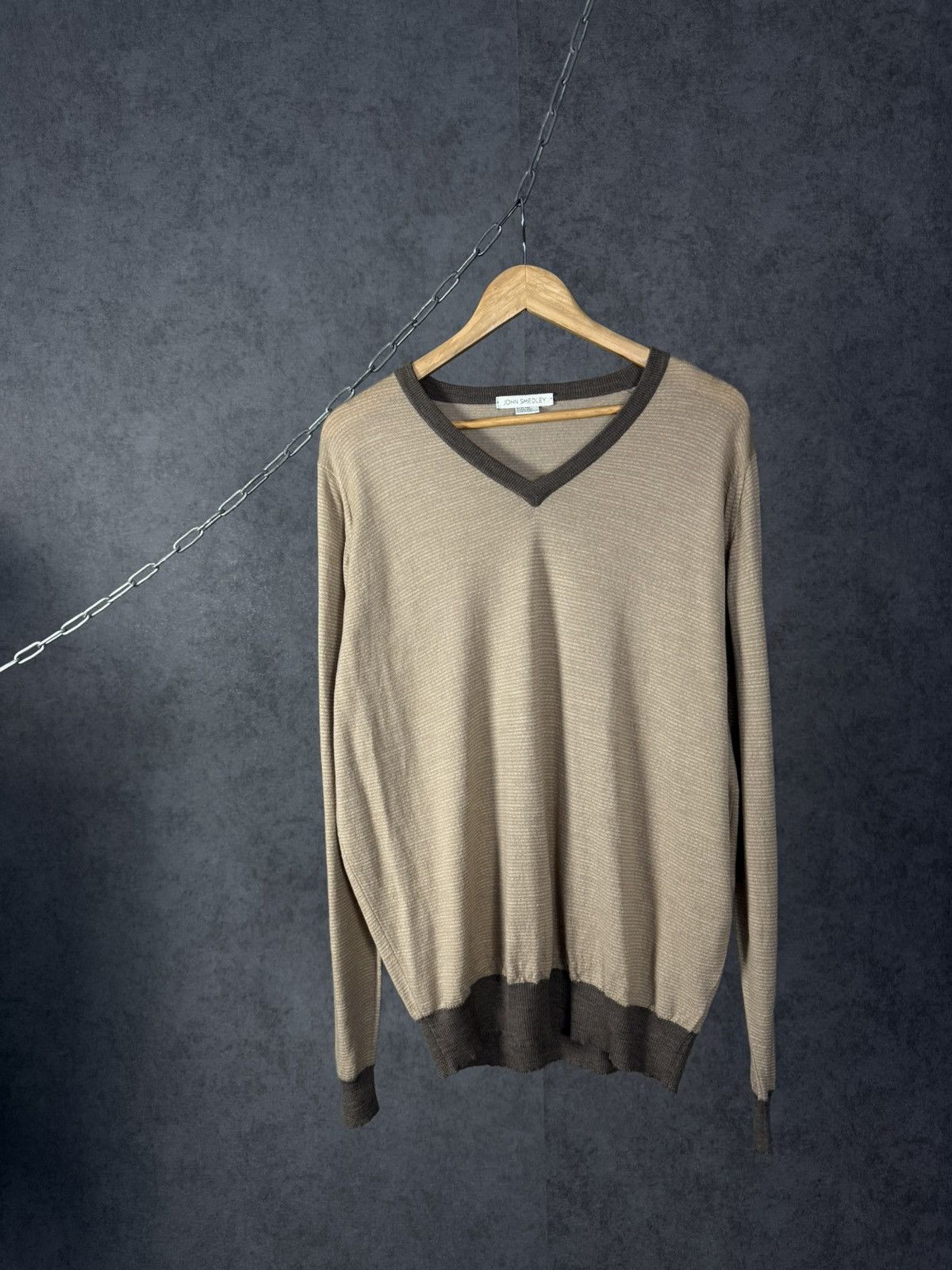 John Smedley John Smedley designer v neck sweater Size US L / EU 52-54 / 3 - 1 Thumbnail