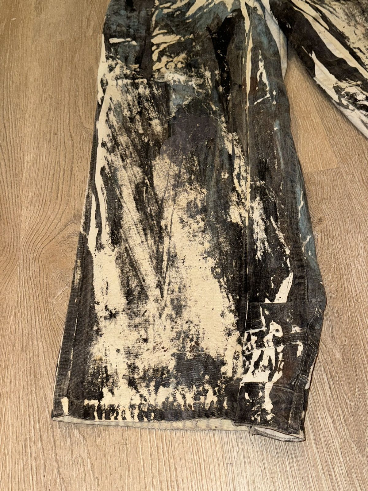 Other distressed workwear paint art reference archive 1 of 1 33x32 Size US 33 - 5 Thumbnail