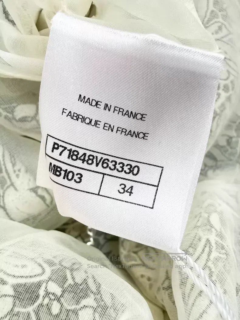 Chanel Chanel Long-sleeved lace dress with badge embroidery and p Size XXS / US 00 / IT 34 - 7 Thumbnail